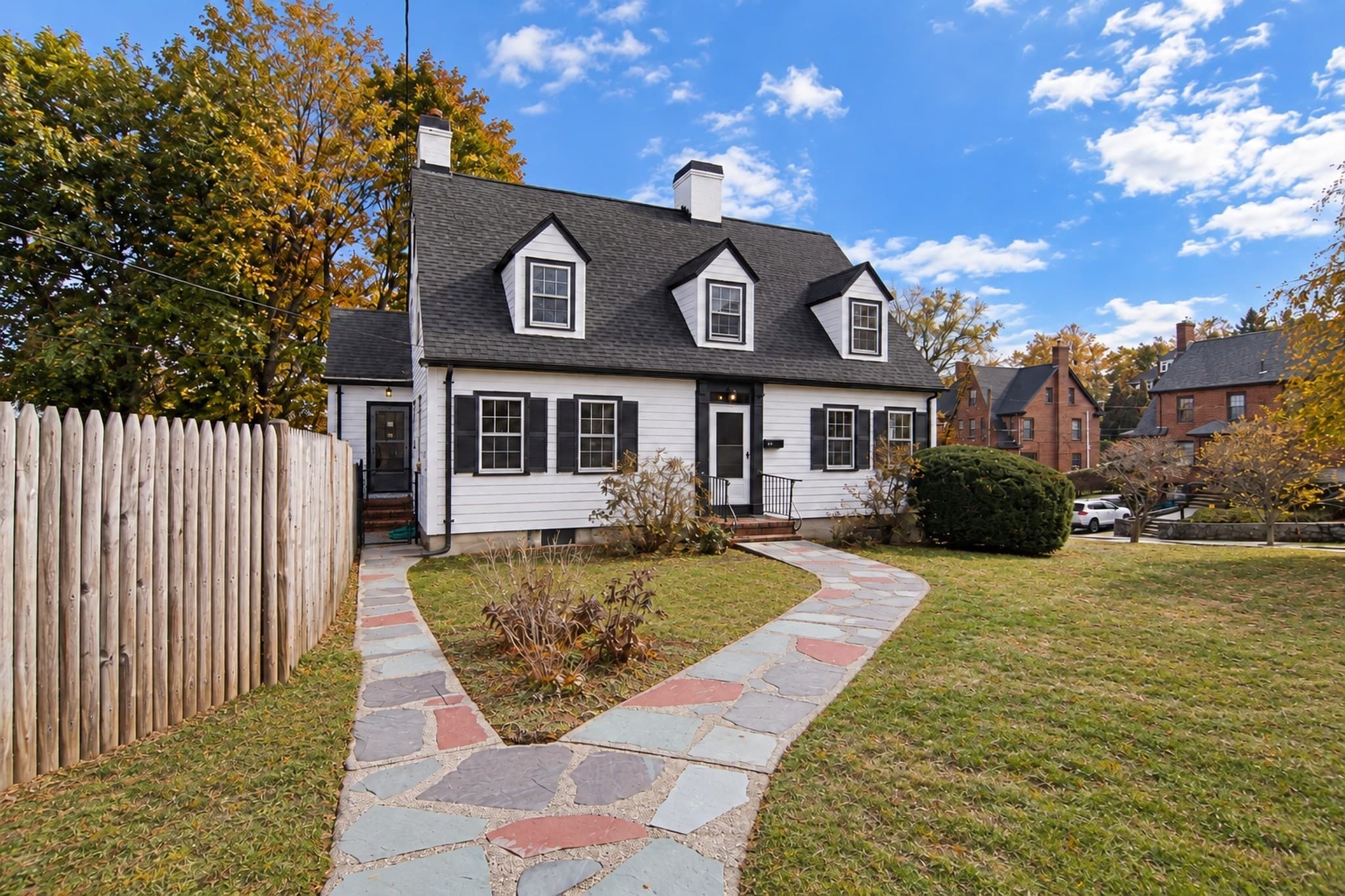 Single Family Residence at 54 Temple St, Arlington MA 02476, photo 26 of 34