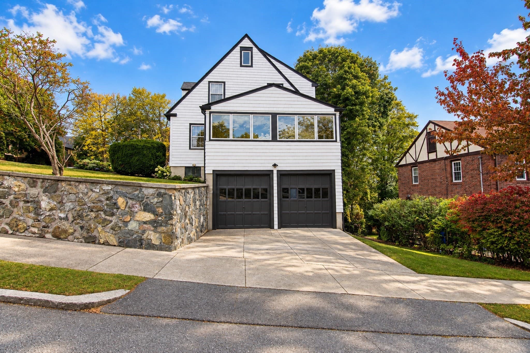 Single Family Residence at 54 Temple St, Arlington MA 02476, photo 28 of 34