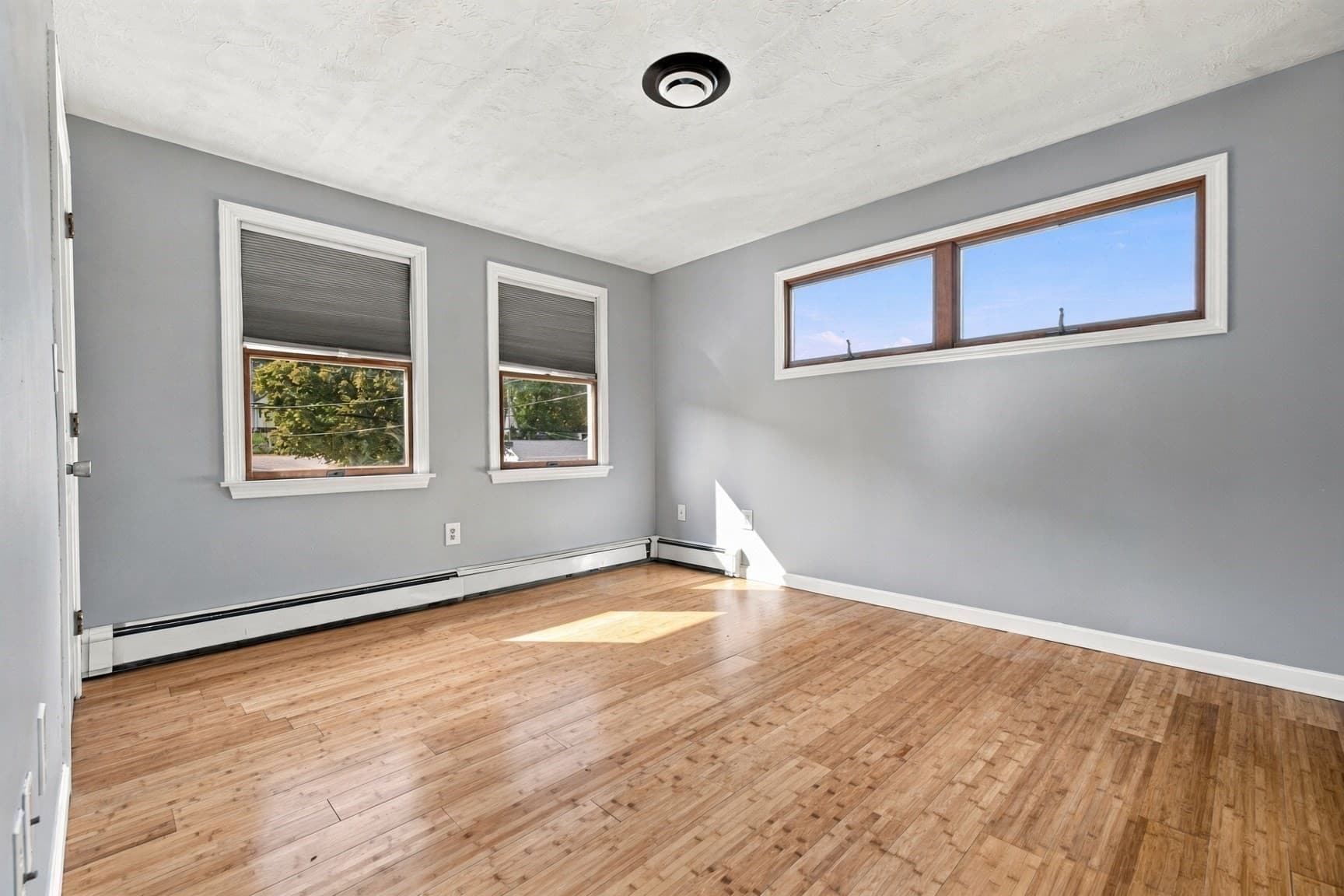 Single Family Residence at 612 North Street, Weymouth MA 02189, photo 17 of 41