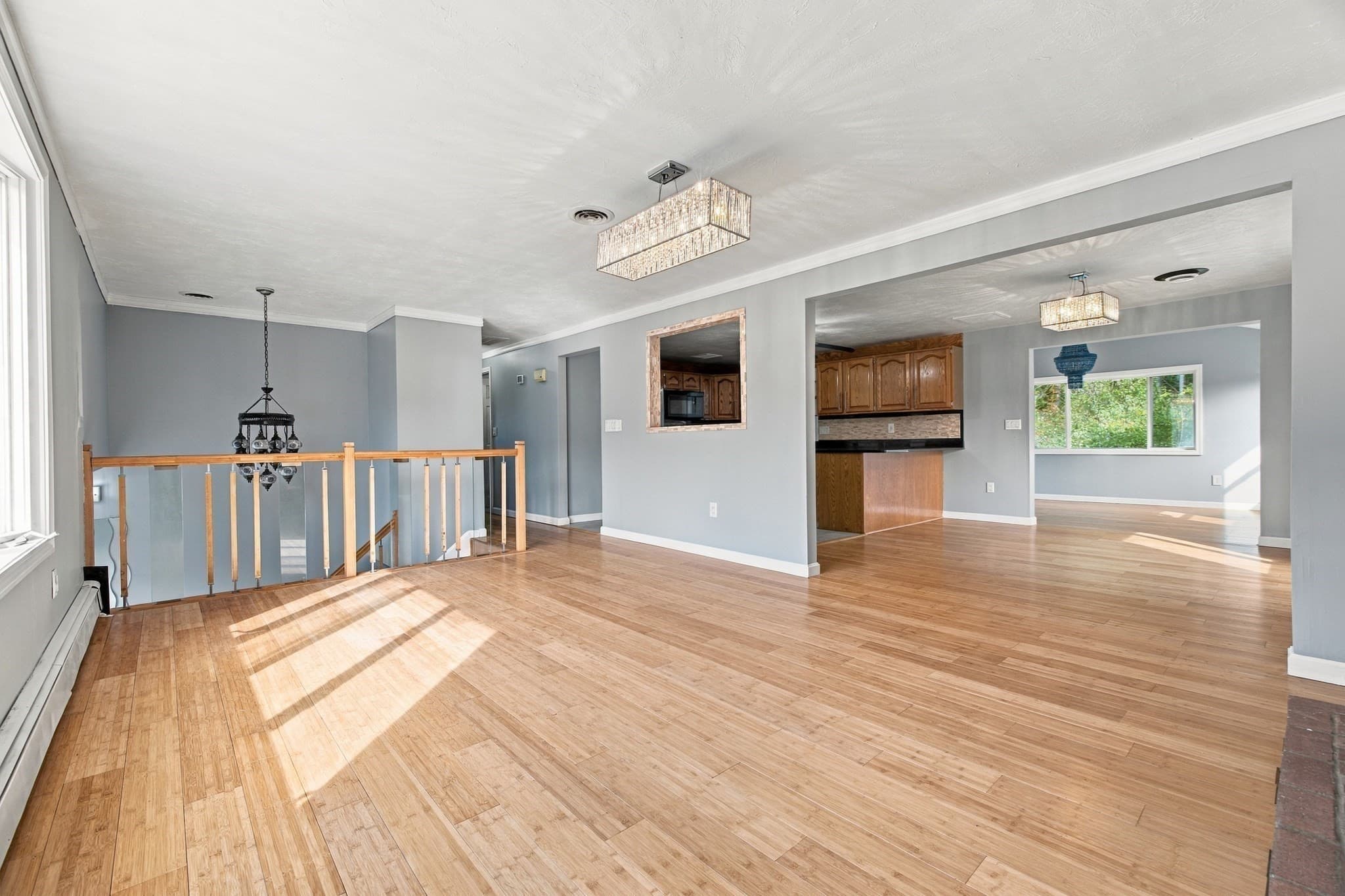 Single Family Residence at 612 North Street, Weymouth MA 02189, photo 9 of 41