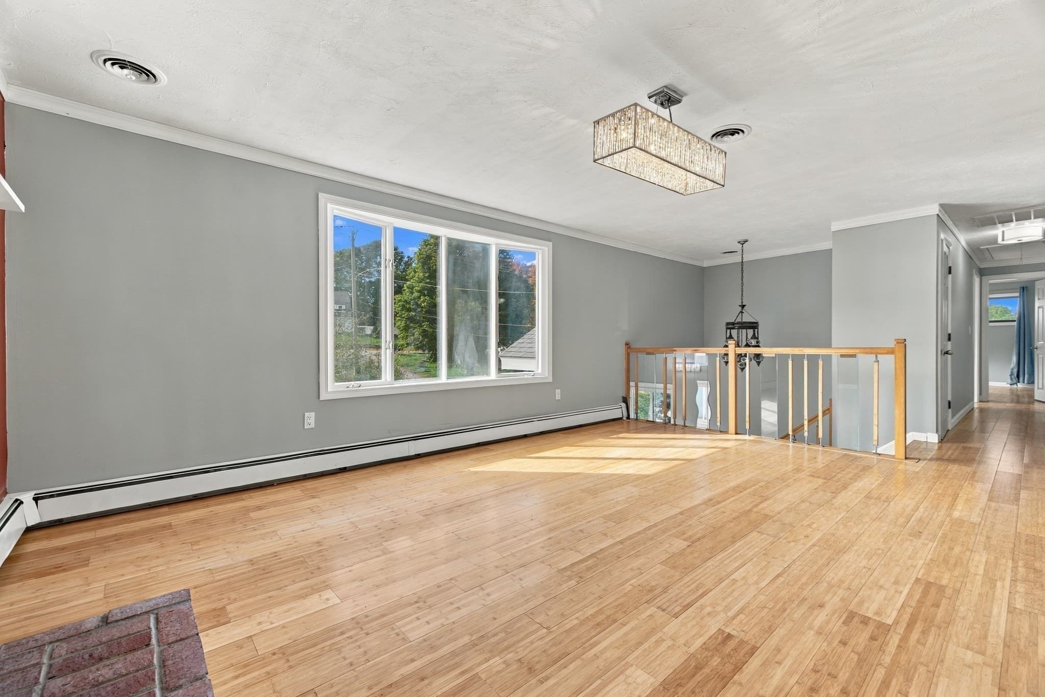 Single Family Residence at 612 North Street, Weymouth MA 02189, photo 8 of 41