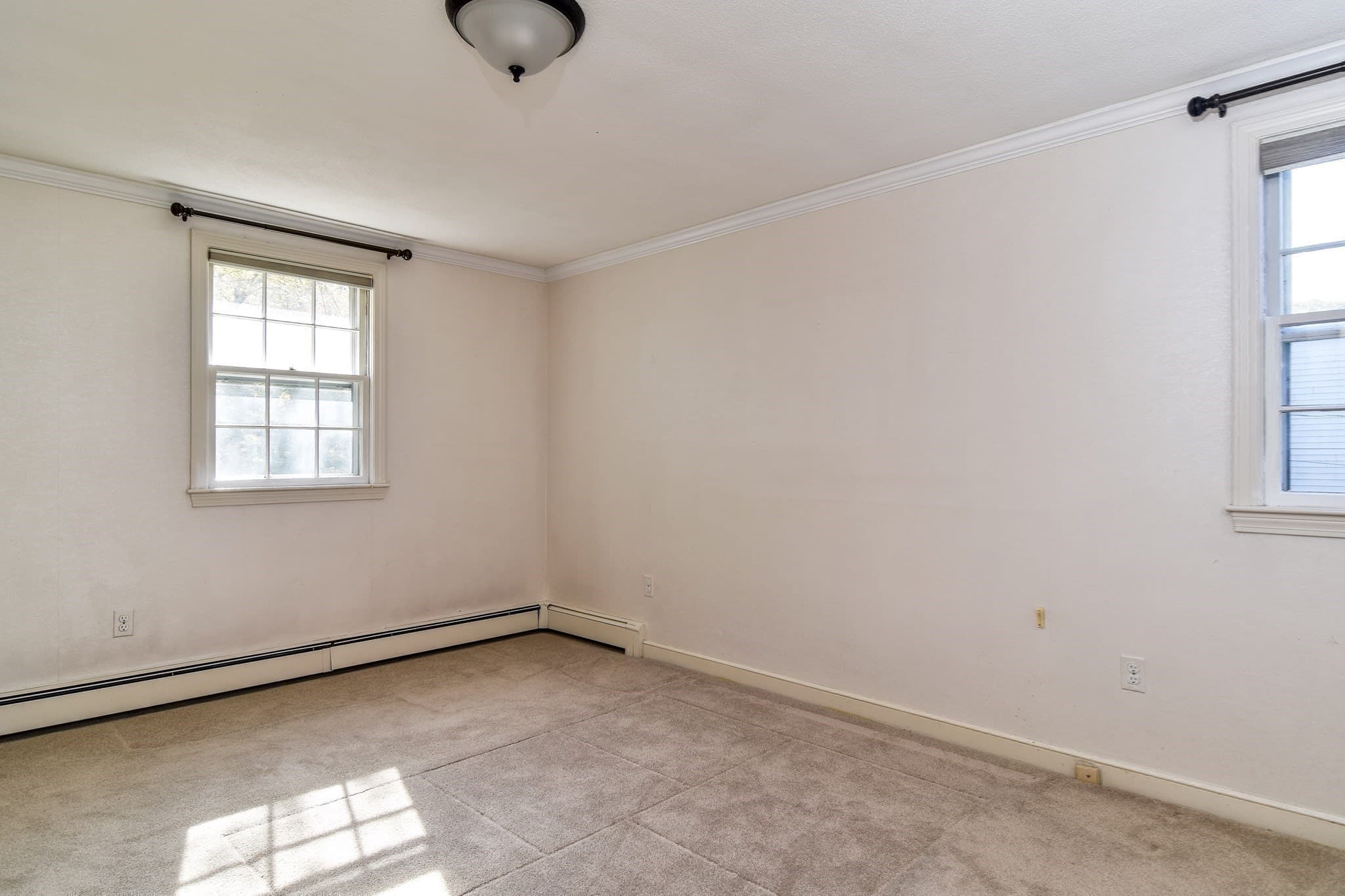 Single Family Residence at 35 Blackberry Lane, Framingham MA 01701, photo 27 of 41