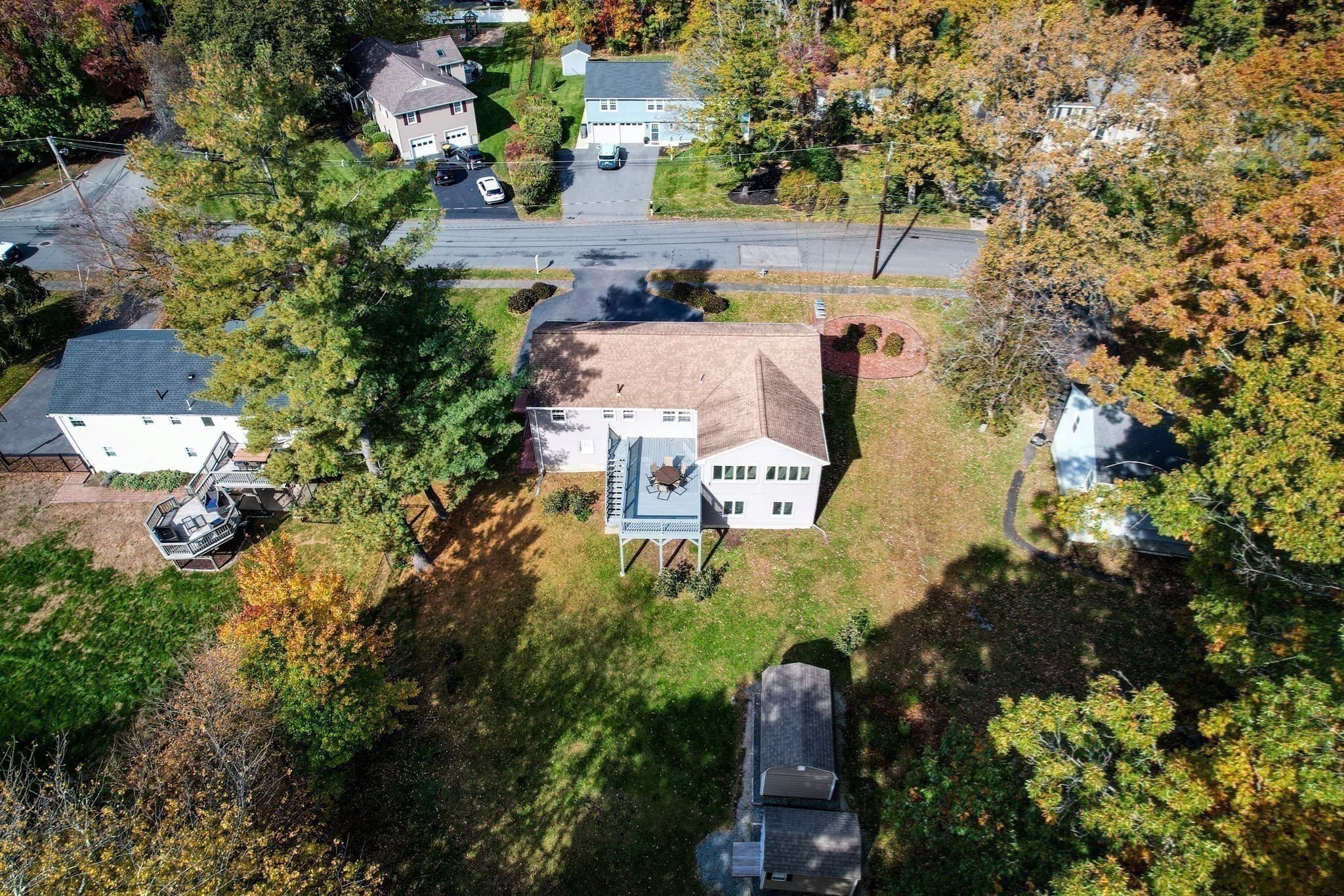Single Family Residence at 35 Blackberry Lane, Framingham MA 01701, photo 2 of 41
