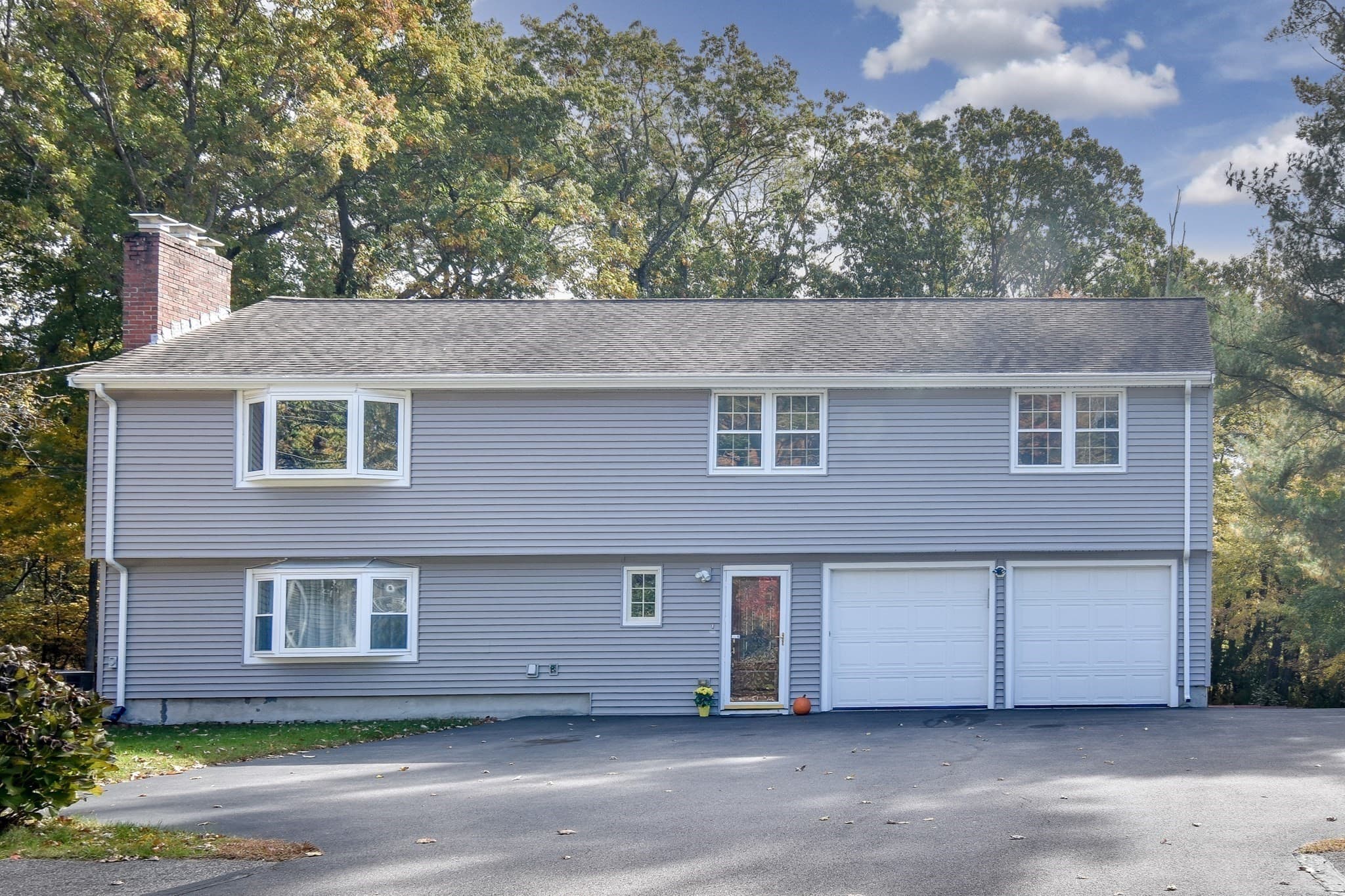 35 Blackberry Drive, Framingham MA 01701
