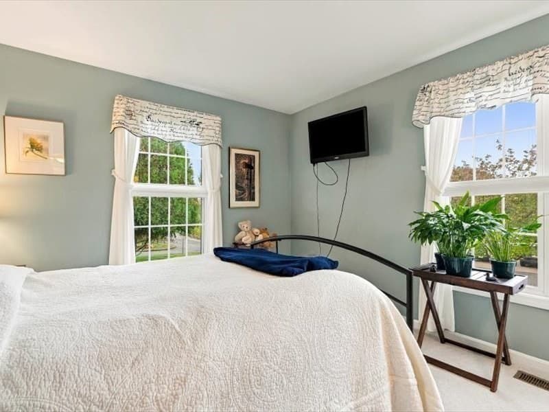 Condominium at 81 Country Squire Rd # 81, Uxbridge MA 01569, photo 28 of 35