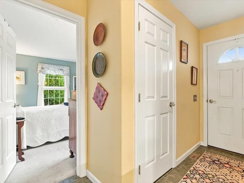 Condominium at 81 Country Squire Rd # 81, Uxbridge MA 01569, photo 4 of 35