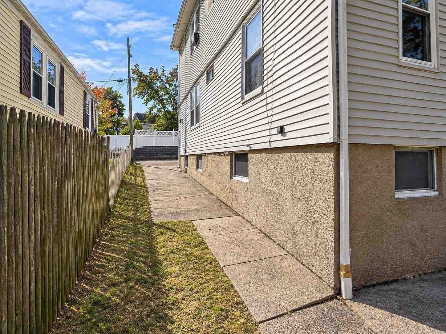 Multi Family at 35 Hymer, Providence RI 02908, photo 3 of 33
