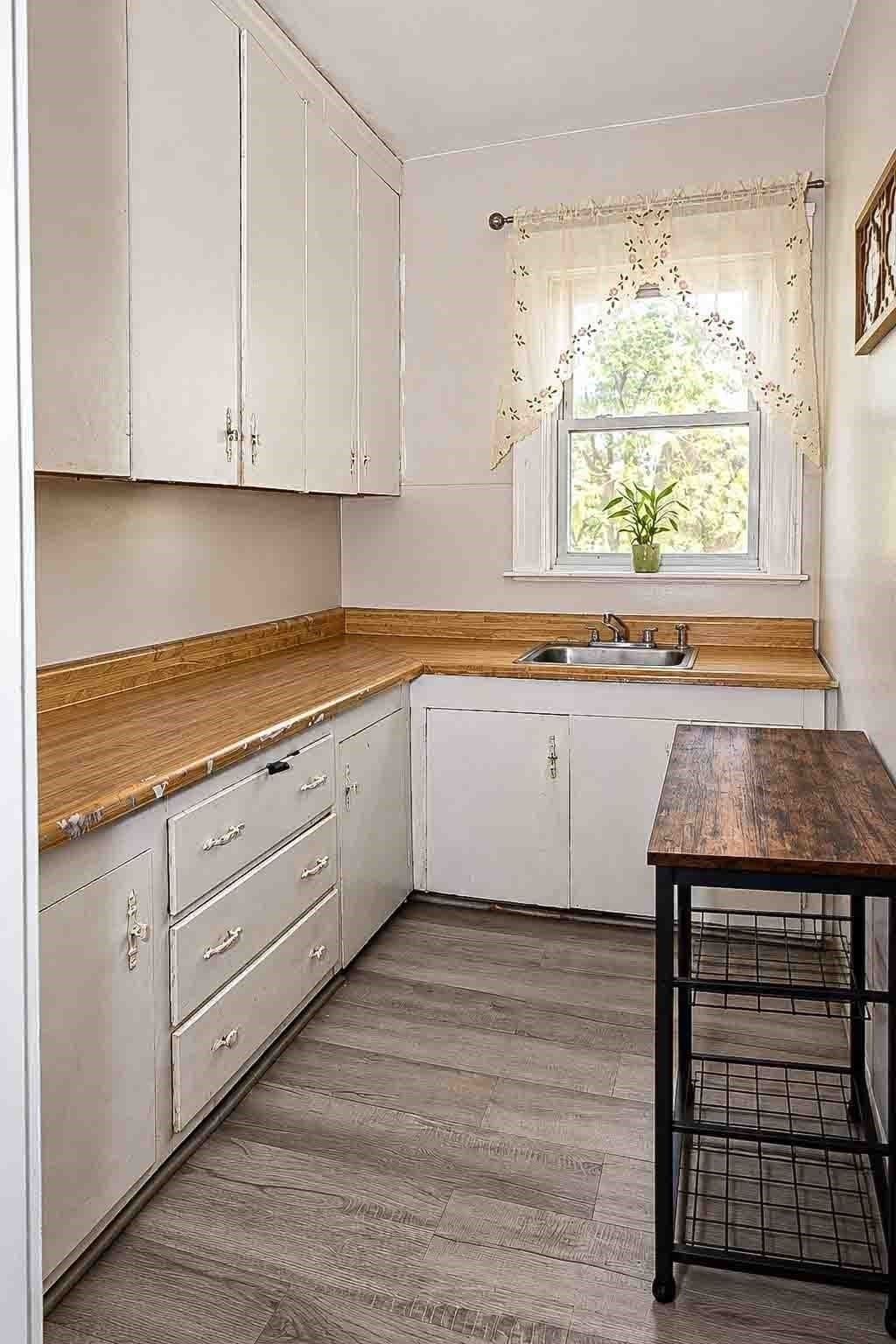 Multi Family at 35 Hymer, Providence RI 02908, photo 24 of 33