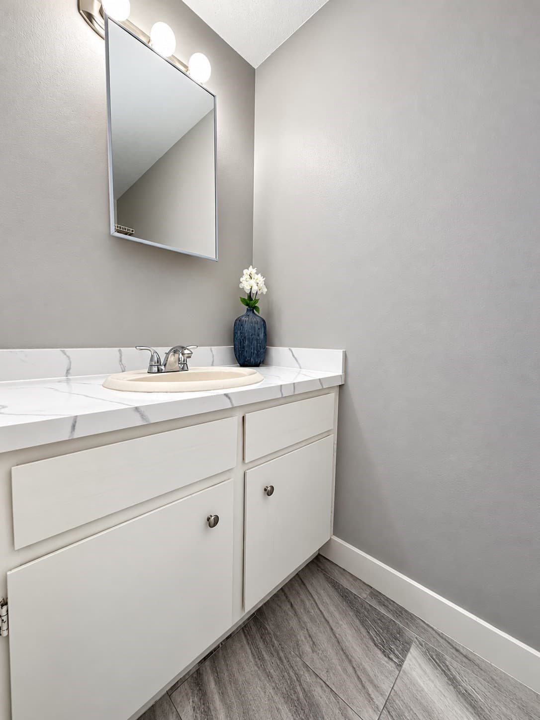 Condominium at 1271 Pawtucket Blvd # 11, Lowell MA 01854, photo 9 of 17