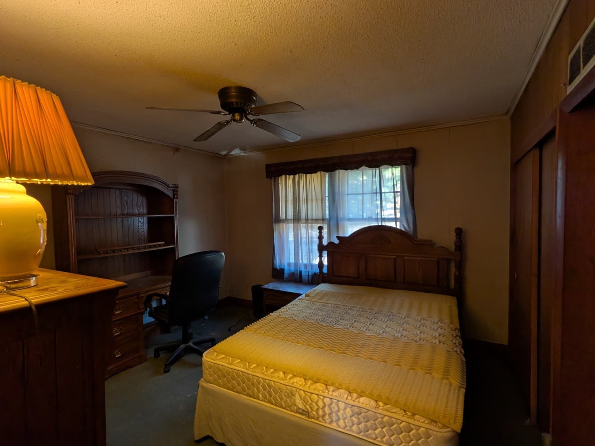 Single Family Residence at 702 Belchertown Rd, Ware MA 01082, photo 12 of 34