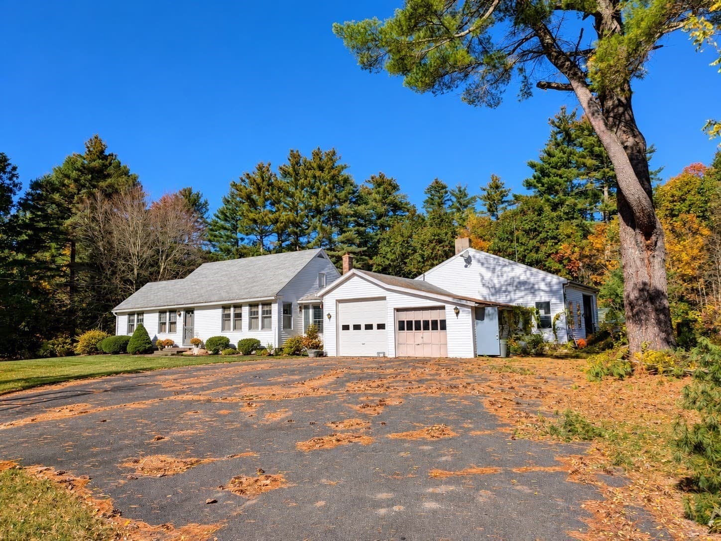 702 Belchertown Rd, Ware MA 01082