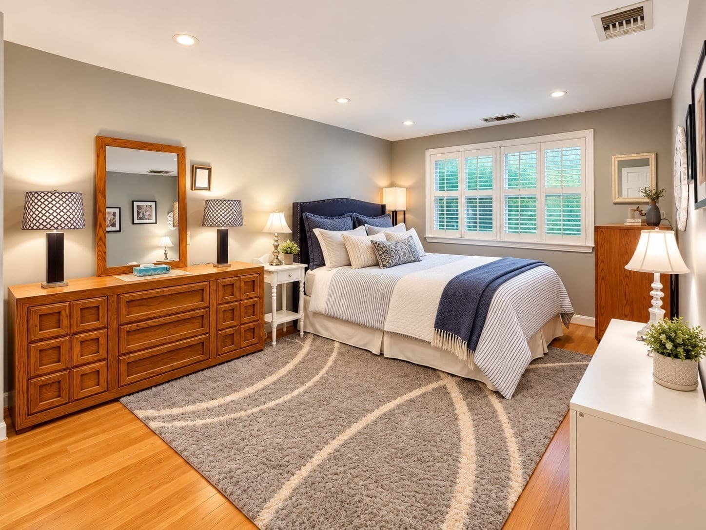 Condominium at 1216 Vfw Pkwy # 41, Boston MA 02132, photo 10 of 21