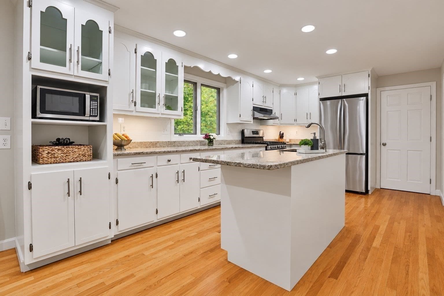 Single Family Residence at 7 Providence Road, Westford MA 01886, photo 12 of 39