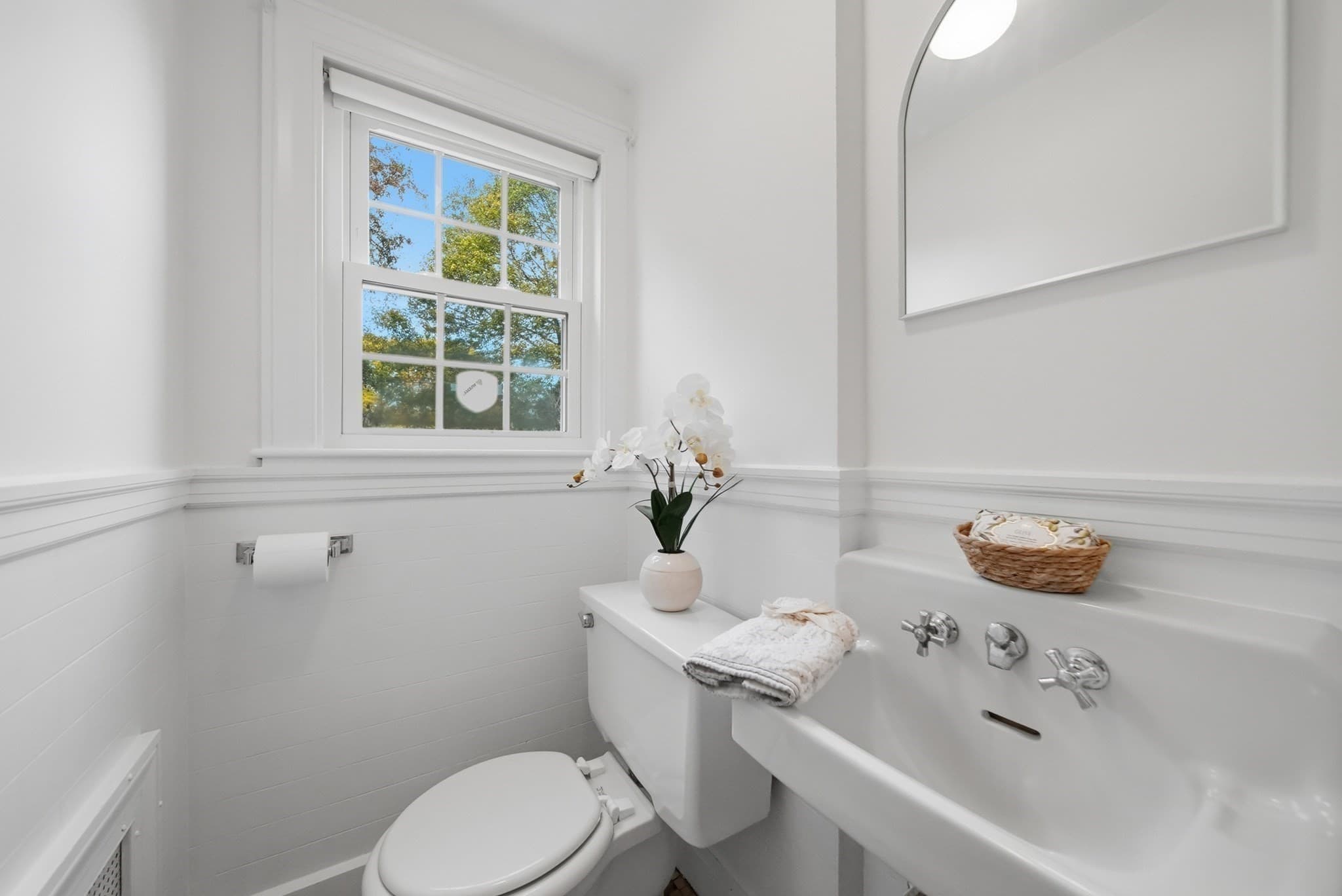Single Family Residence at 22 Houston Avenue, Methuen MA 01844, photo 23 of 40