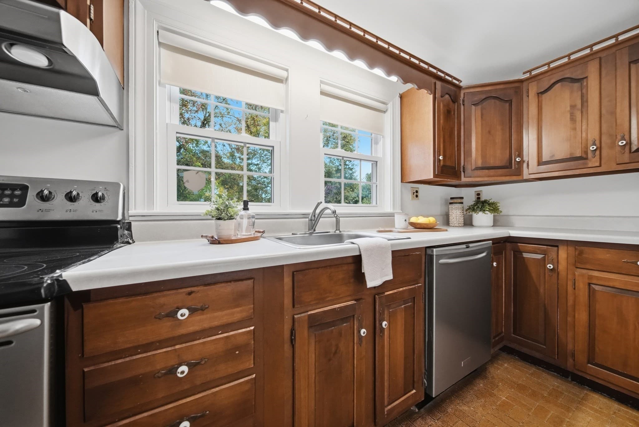 Single Family Residence at 22 Houston Avenue, Methuen MA 01844, photo 18 of 40