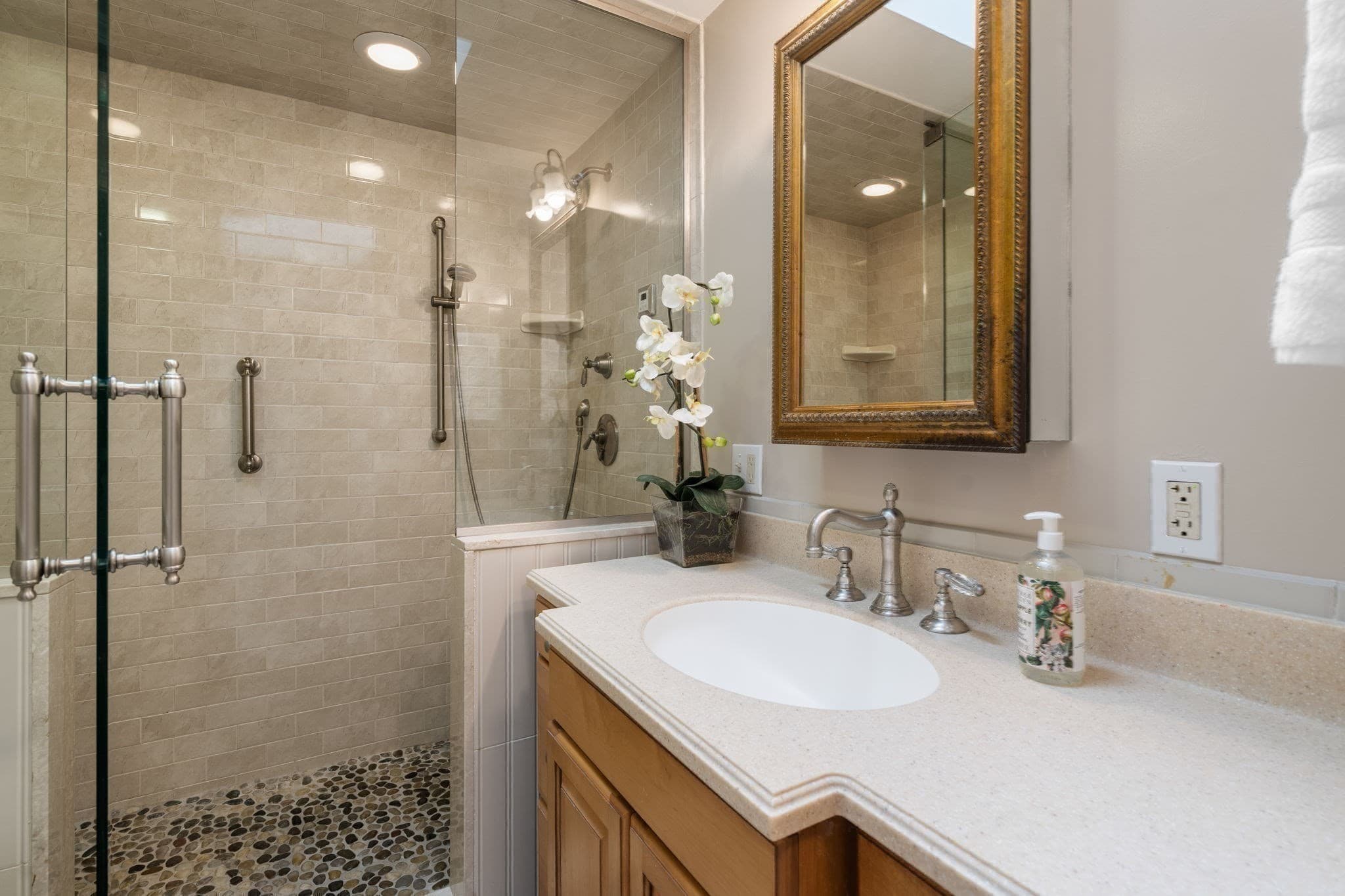 Single Family Residence at 11 Corey Terr, Boston MA 02132, photo 13 of 28