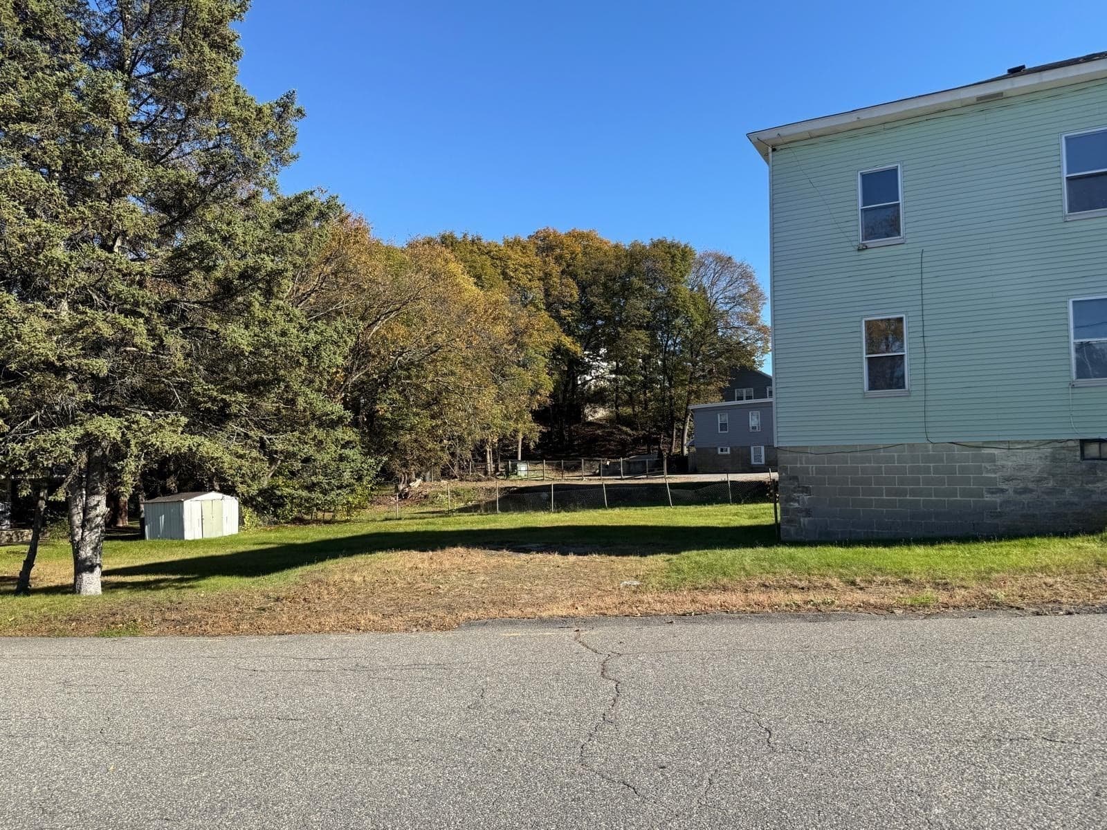 Multi Family at 282 Lancaster St, Leominster MA 01453, photo 25 of 26