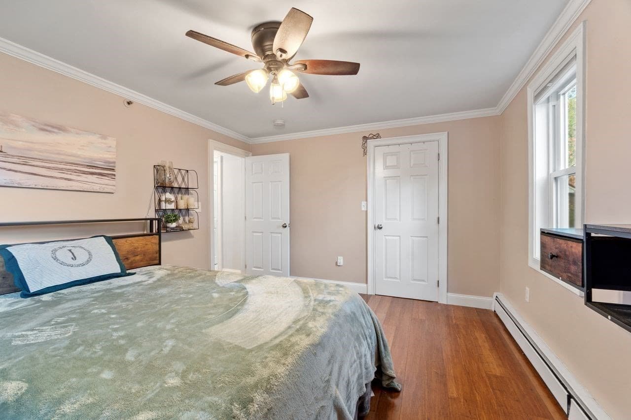 Condominium at 49 Lantern Ln # 8, Dracut MA 01826, photo 20 of 36