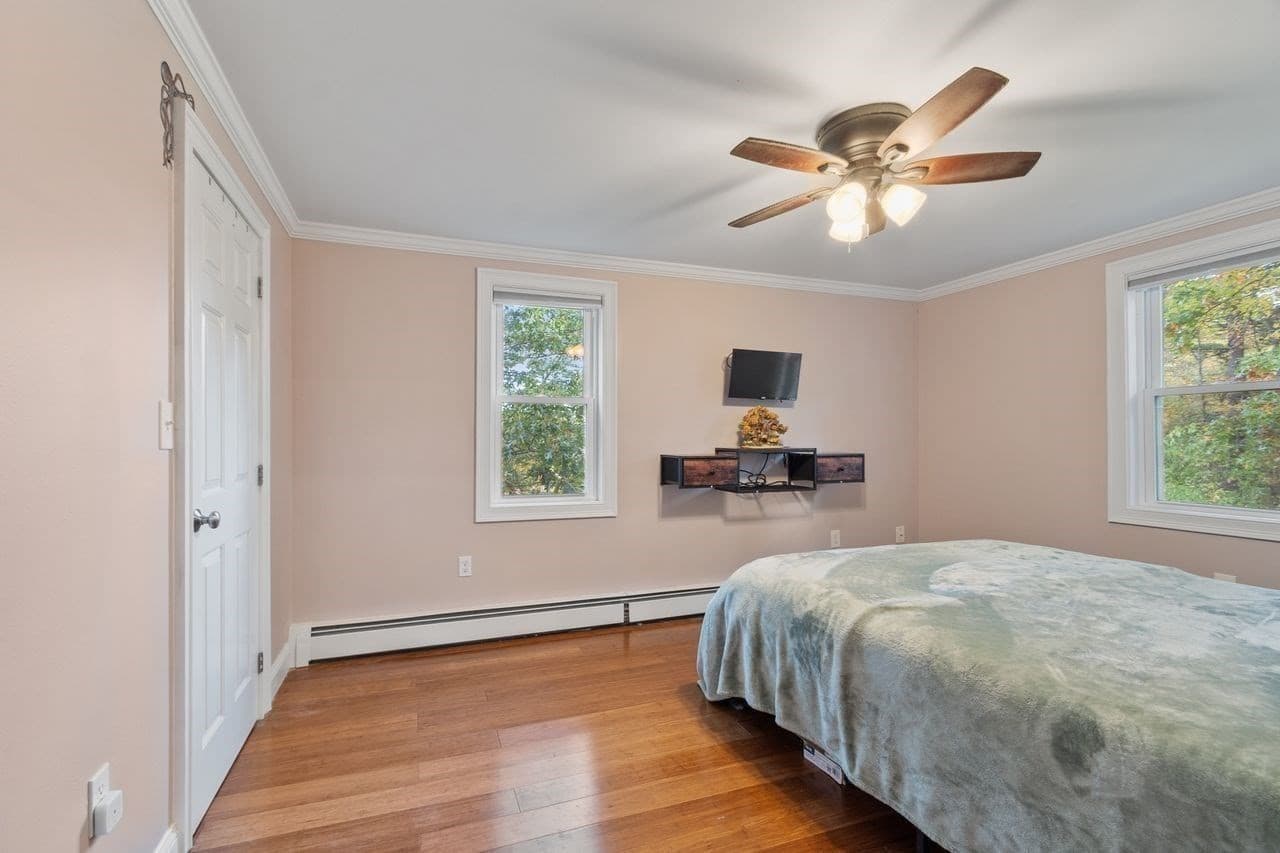 Condominium at 49 Lantern Ln # 8, Dracut MA 01826, photo 18 of 36