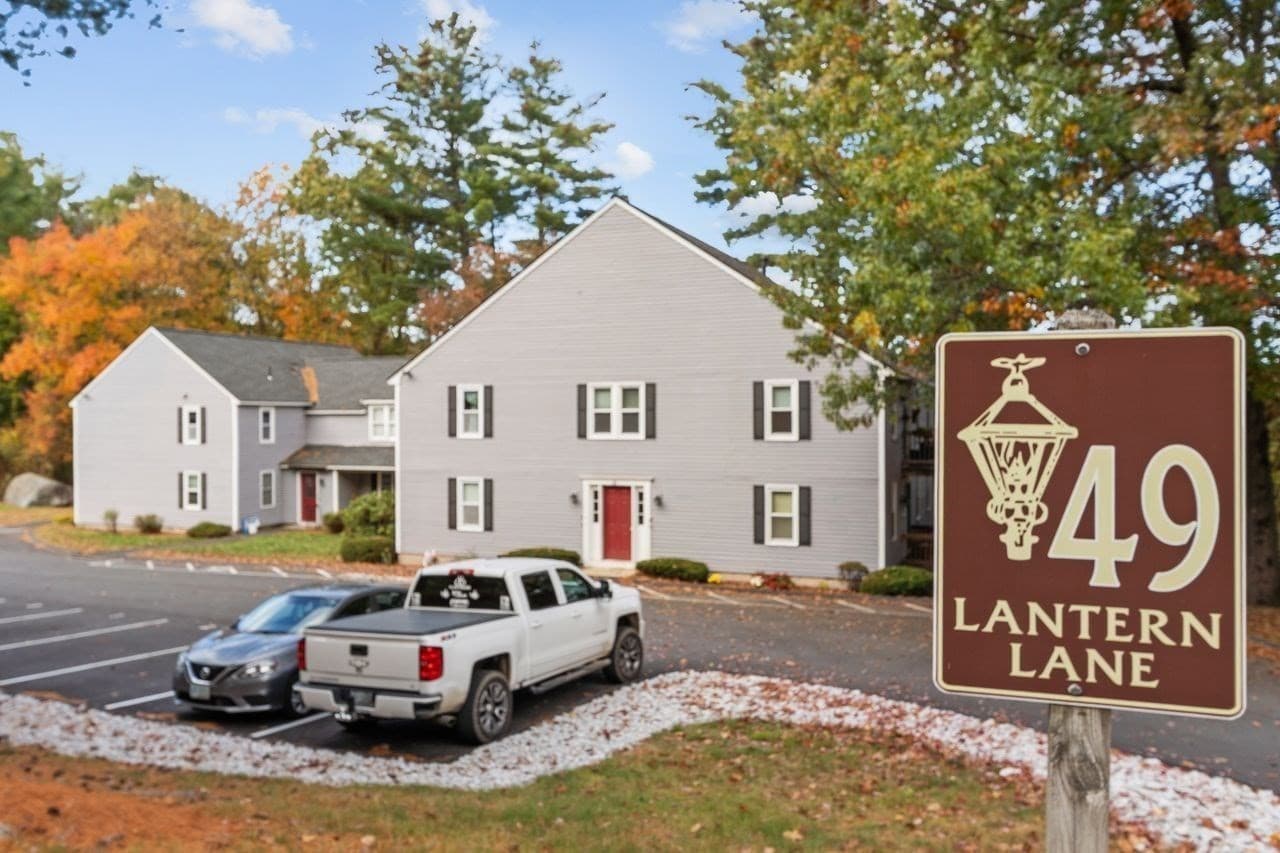 Condominium at 49 Lantern Ln # 8, Dracut MA 01826, photo 35 of 36
