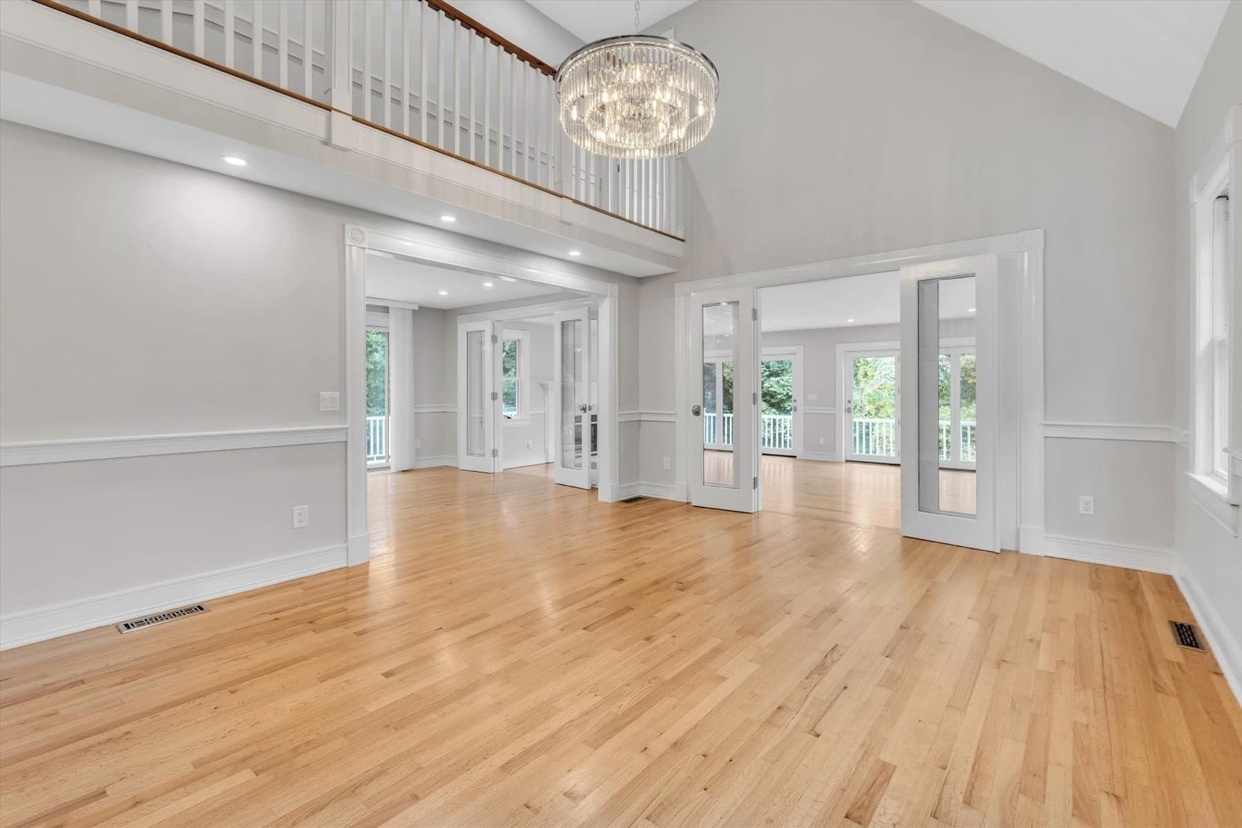 Single Family Residence at 157 Saddler Lane, Barnstable MA 02668, photo 6 of 42