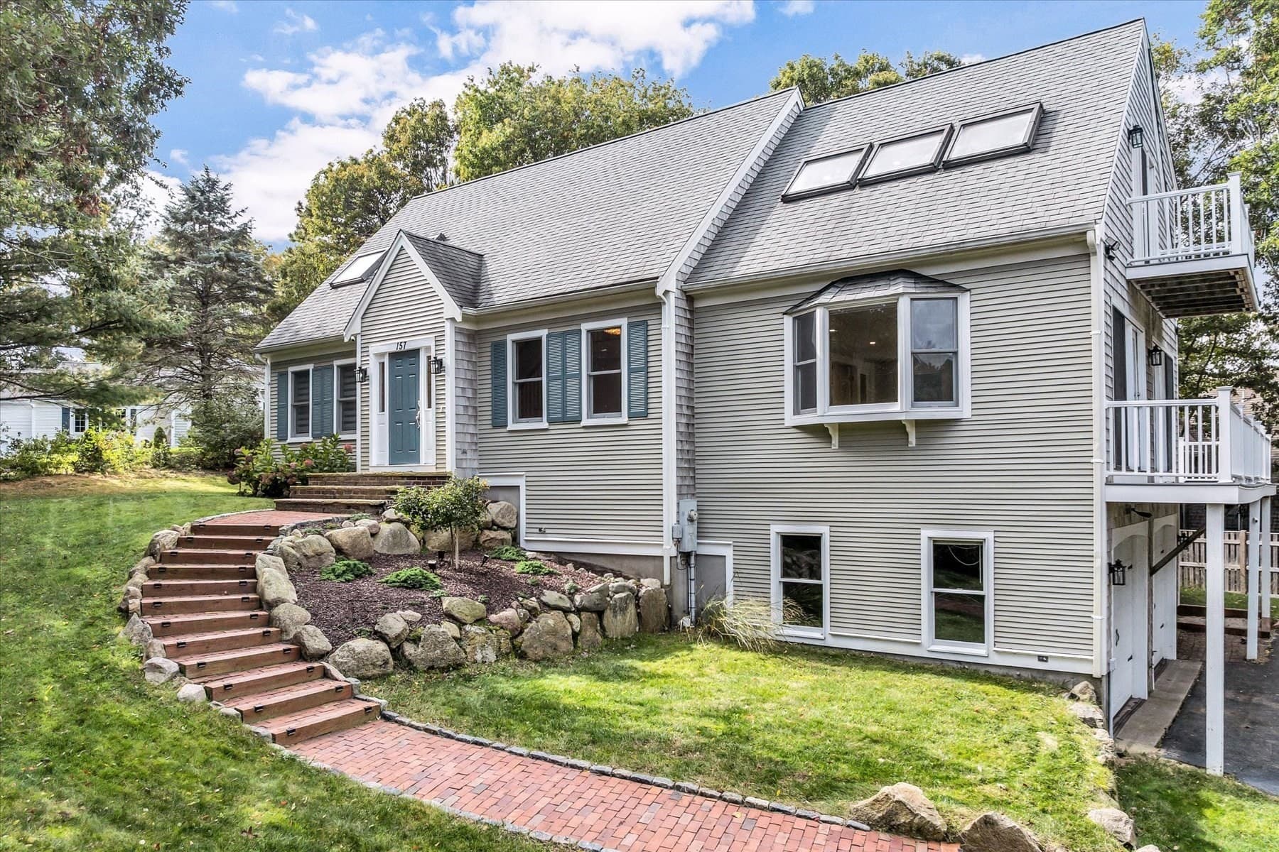 Single Family Residence at 157 Saddler Lane, Barnstable MA 02668, photo 3 of 42