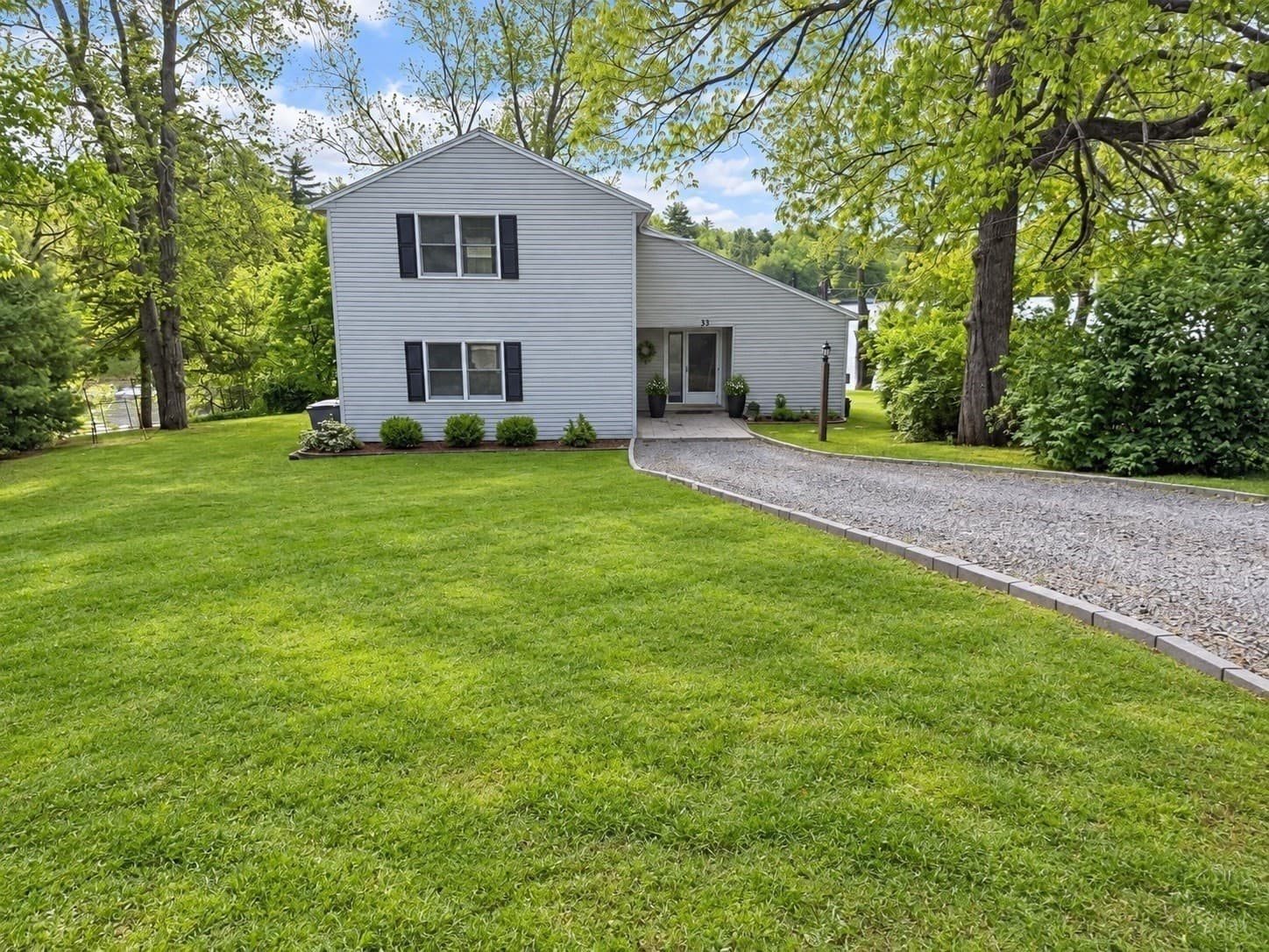 Single Family Residence at 33 Adams Rd, Sturbridge MA 01566, photo 8 of 42