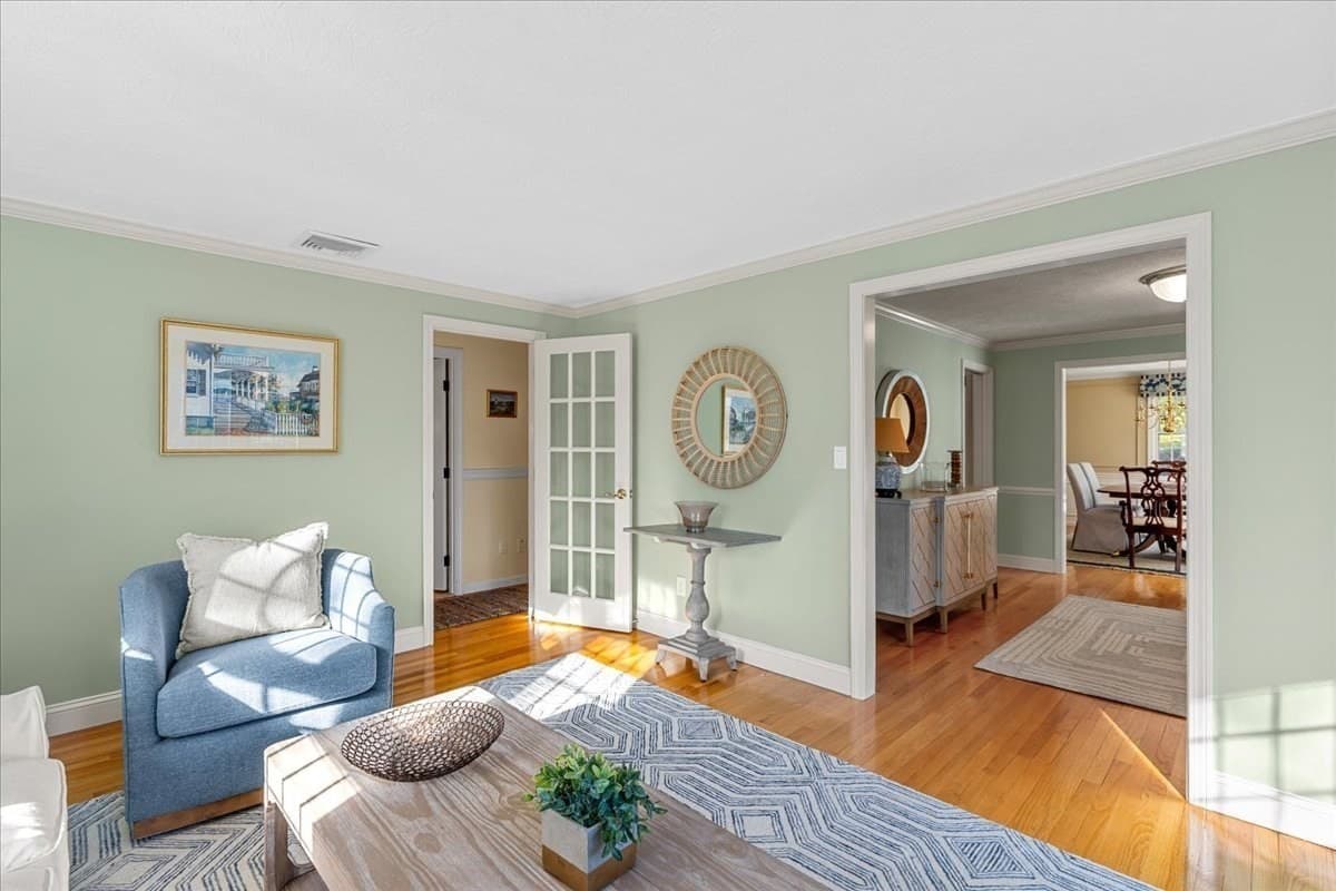 Single Family Residence at 35 Myers Farm Rd, Hingham MA 02043, photo 16 of 22