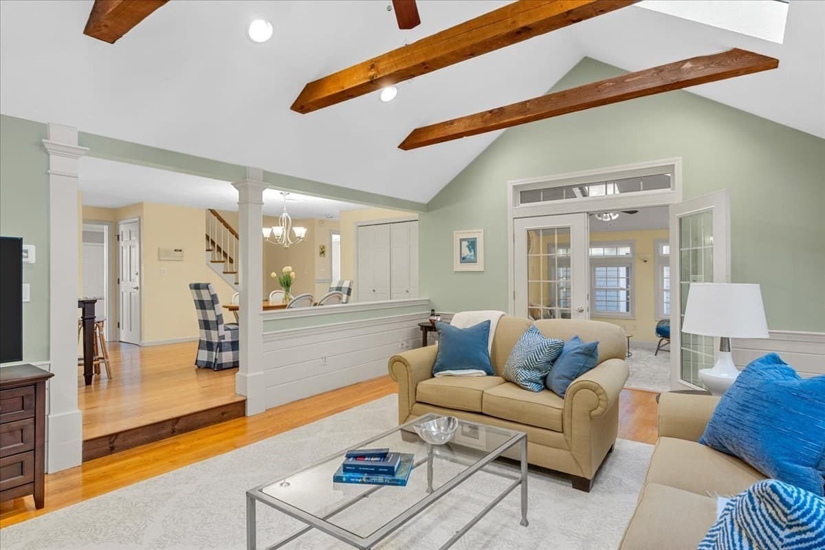 Single Family Residence at 35 Myers Farm Rd, Hingham MA 02043, photo 10 of 22