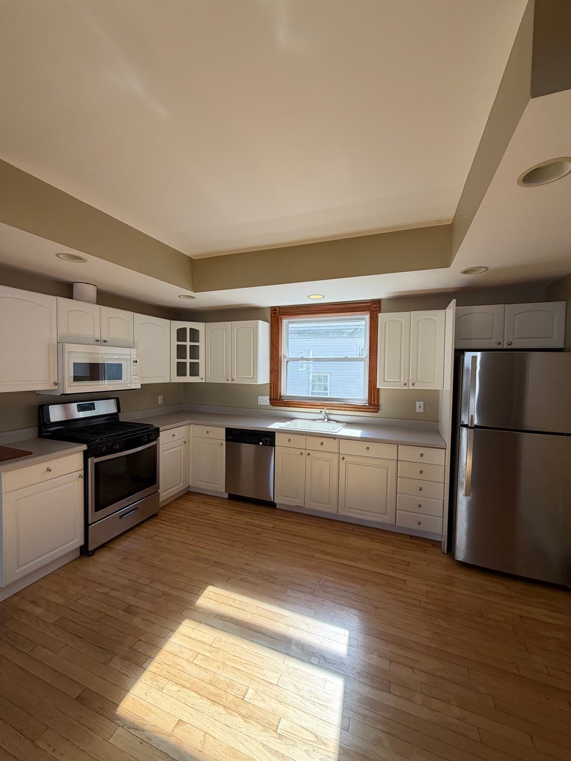 Apartment at 24 Orchard Ave # 1, Waltham MA 02452, photo 5 of 17
