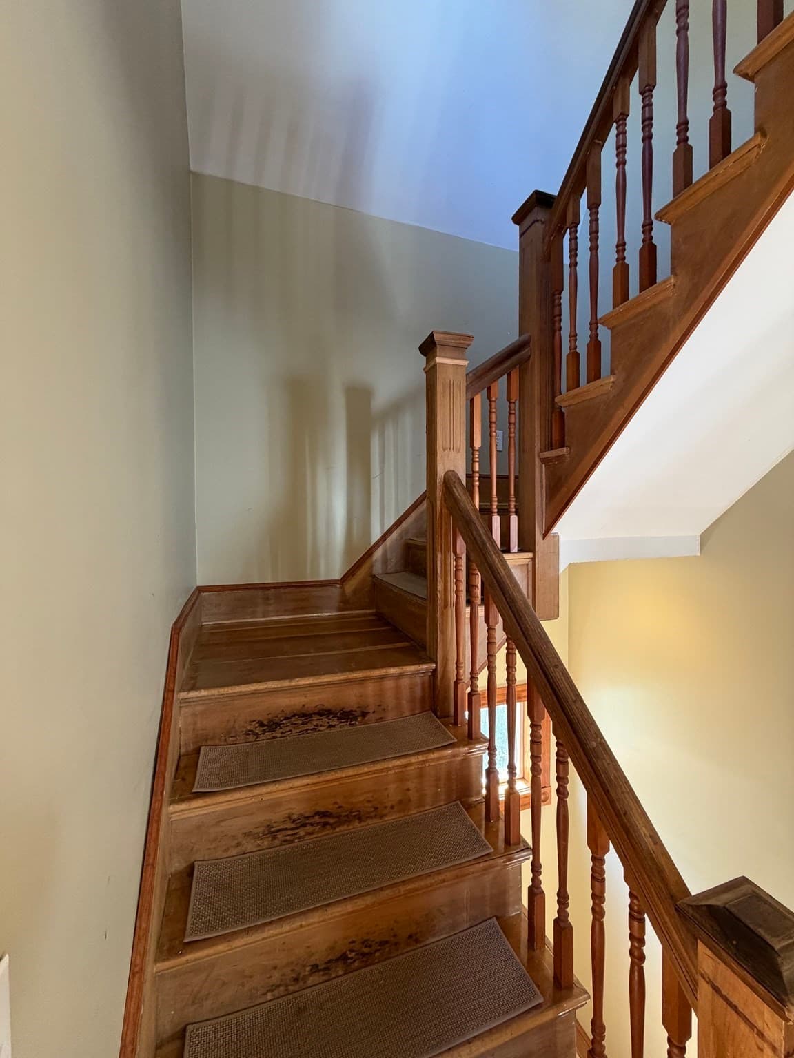 Apartment at 24 Orchard Ave # 1, Waltham MA 02452, photo 9 of 17