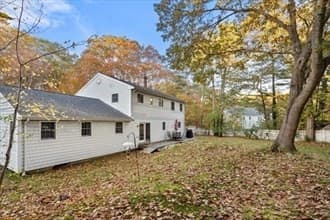 Single Family Residence at 2 Parsons Ln, Manchester MA 01944, photo 18 of 18