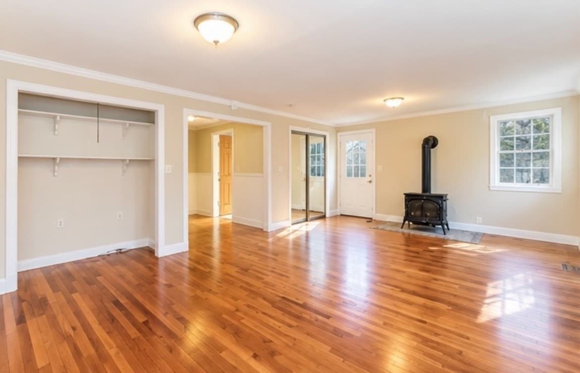 Single Family Residence at 2 Parsons Ln, Manchester MA 01944, photo 4 of 18