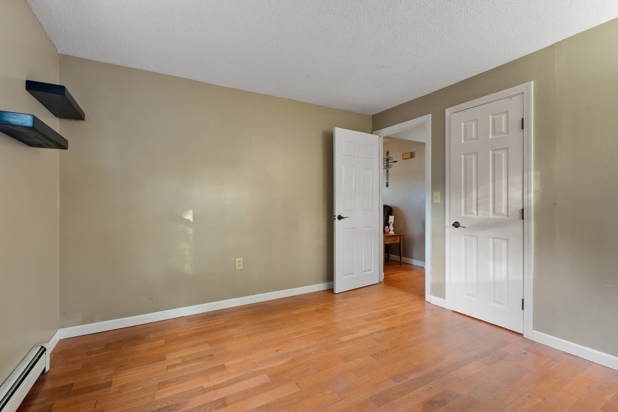 Single Family Residence at 128 Birchcroft Rd, Leominster MA 01453, photo 23 of 37