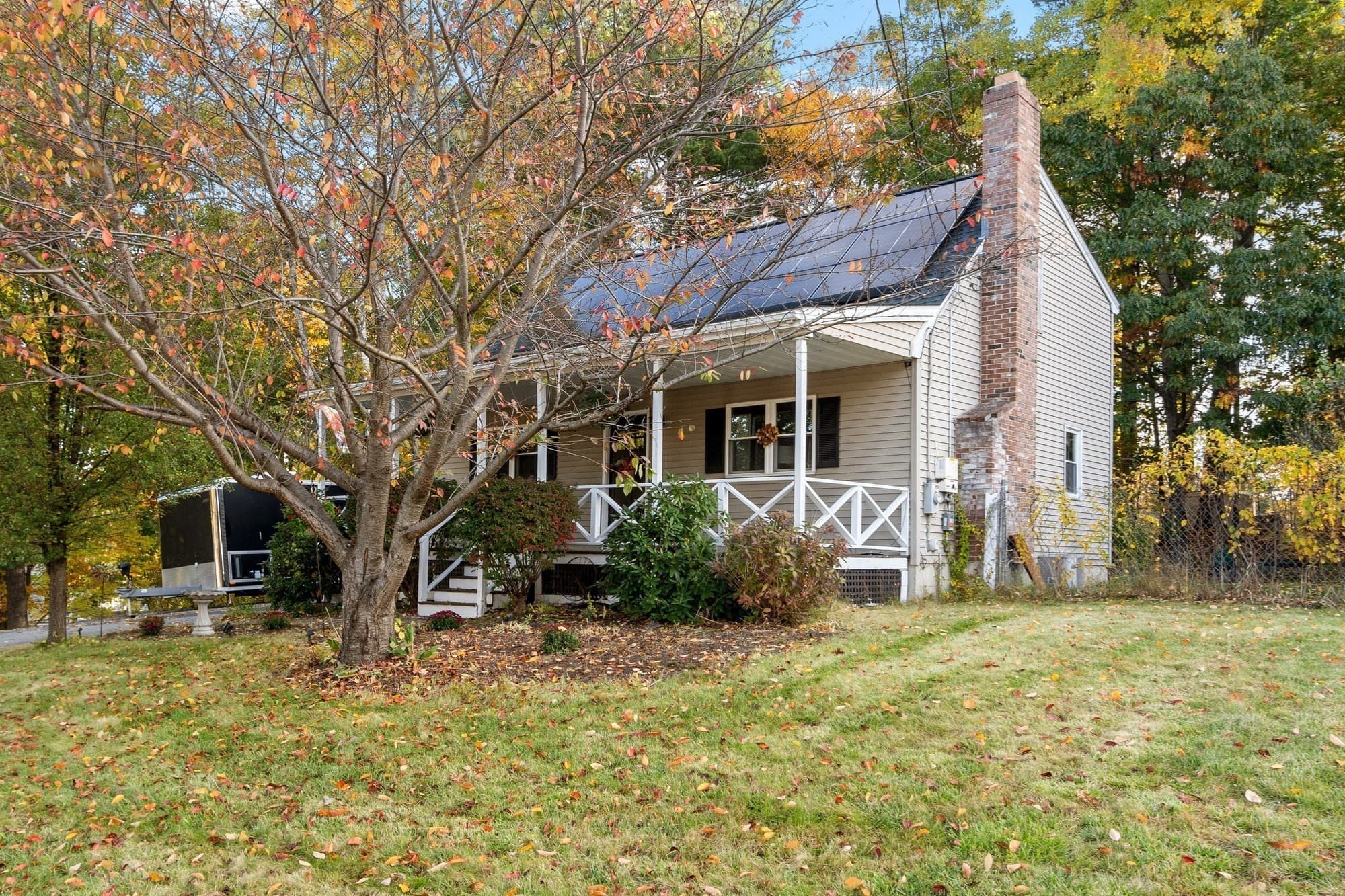 Single Family Residence at 128 Birchcroft Rd, Leominster MA 01453, photo 5 of 37