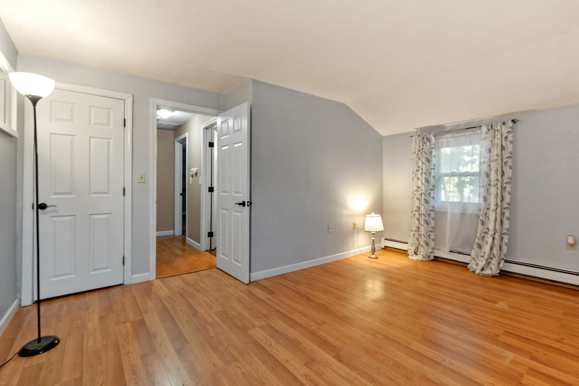 Single Family Residence at 128 Birchcroft Rd, Leominster MA 01453, photo 30 of 37