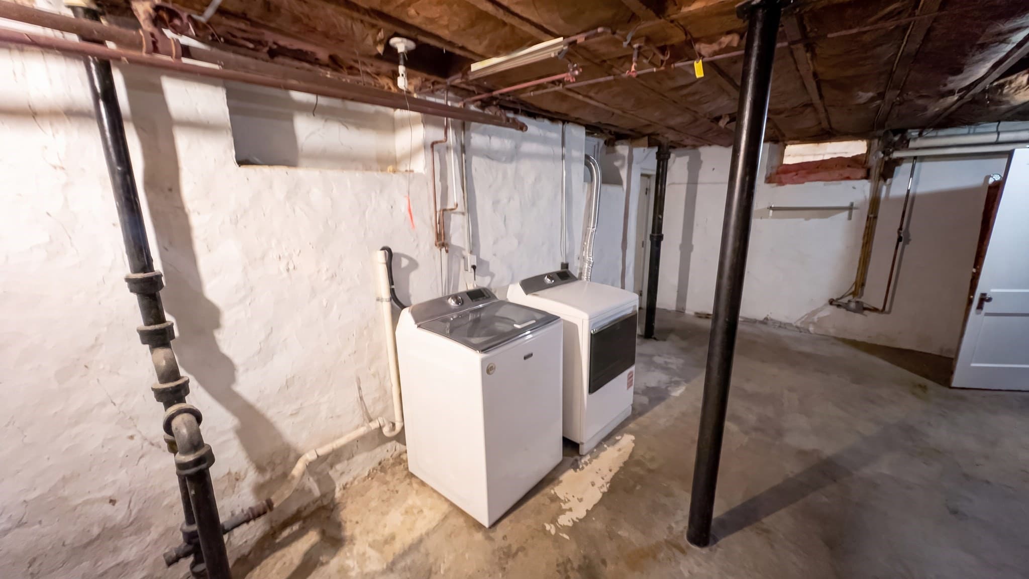 Single Family Residence at 37 Otsego Rd, Worcester MA 01609, photo 28 of 40