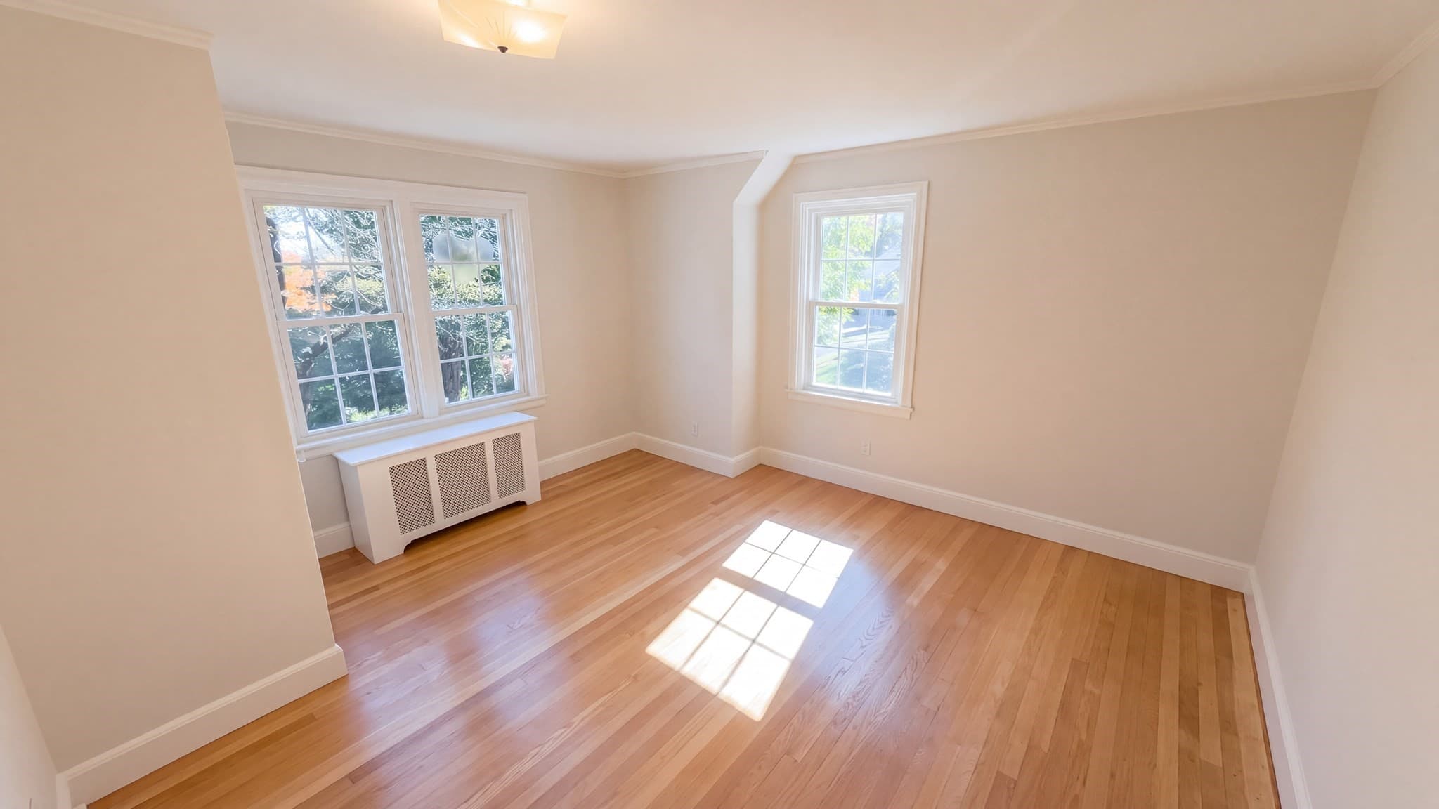 Single Family Residence at 37 Otsego Rd, Worcester MA 01609, photo 20 of 40