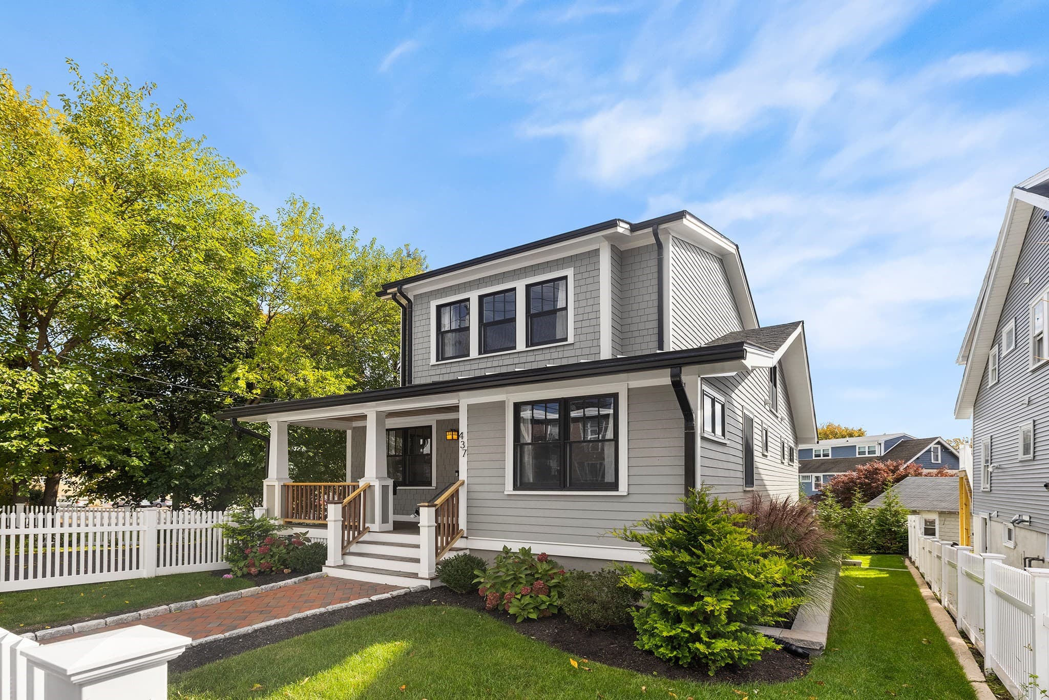 Single Family Residence at 437 Mount Auburn St, Watertown MA 02472, photo 3 of 42