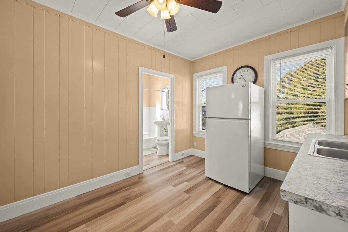 3 Family at 427 Somerset Ave, Taunton MA 02780, photo 26 of 42