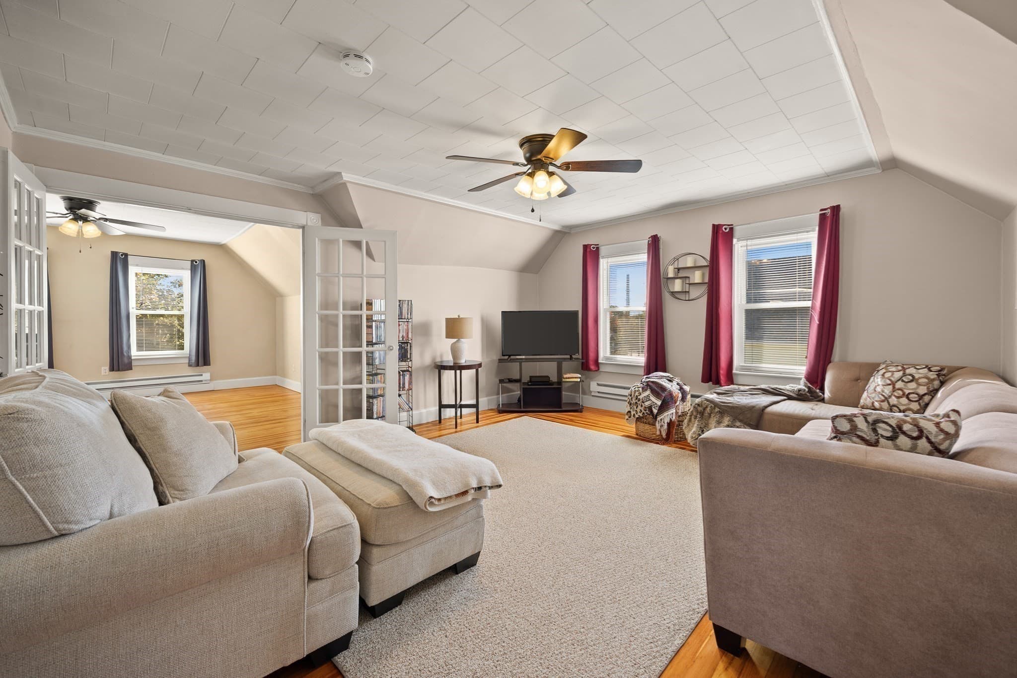 3 Family at 427 Somerset Ave, Taunton MA 02780, photo 34 of 42