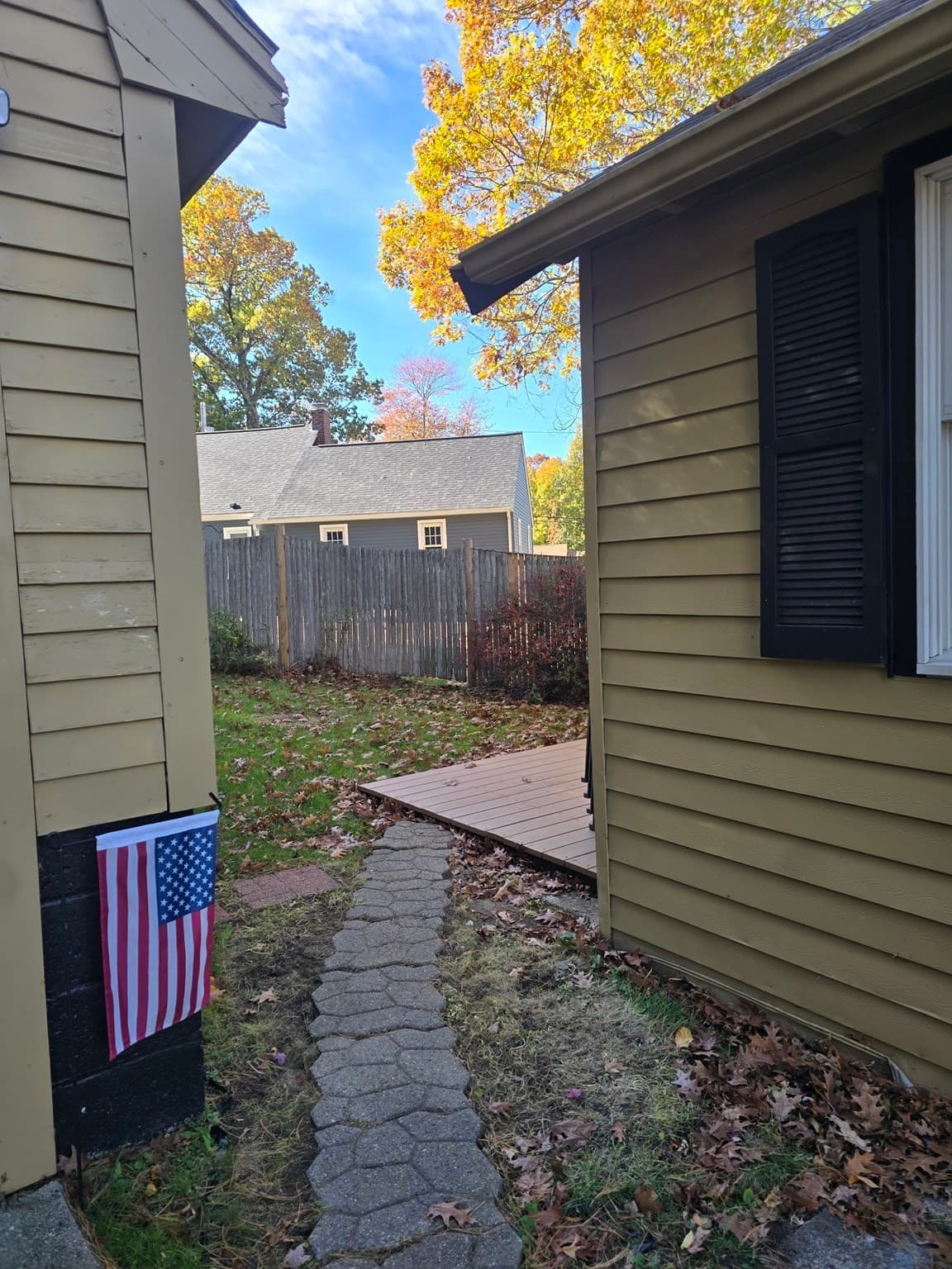 Single Family Residence at 18 Amory Rd, Marlborough MA 01752, photo 7 of 28