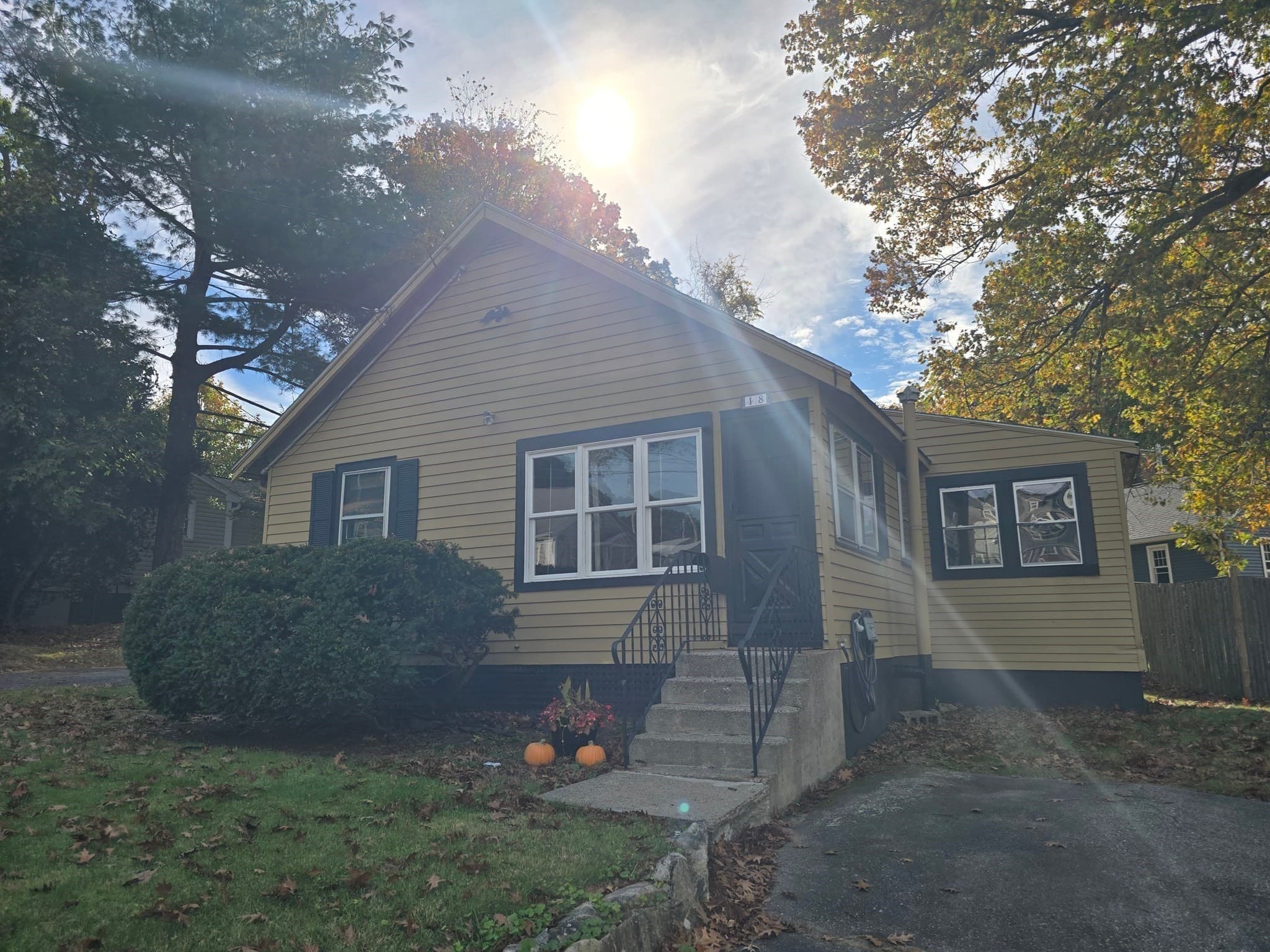 Single Family Residence at 18 Amory Rd, Marlborough MA 01752, photo 3 of 28