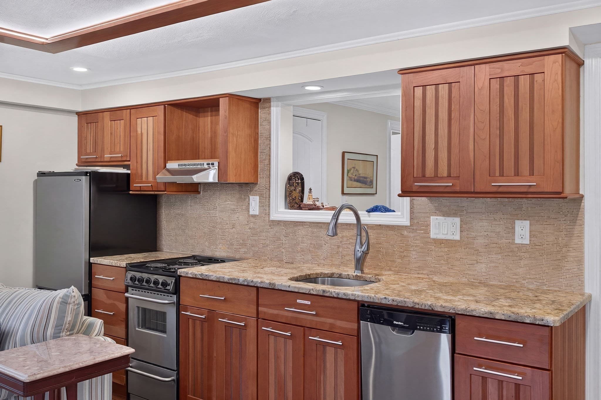 Condominium at 25 Winthrop Street Unit 1, Provincetown MA 02657, photo 11 of 28