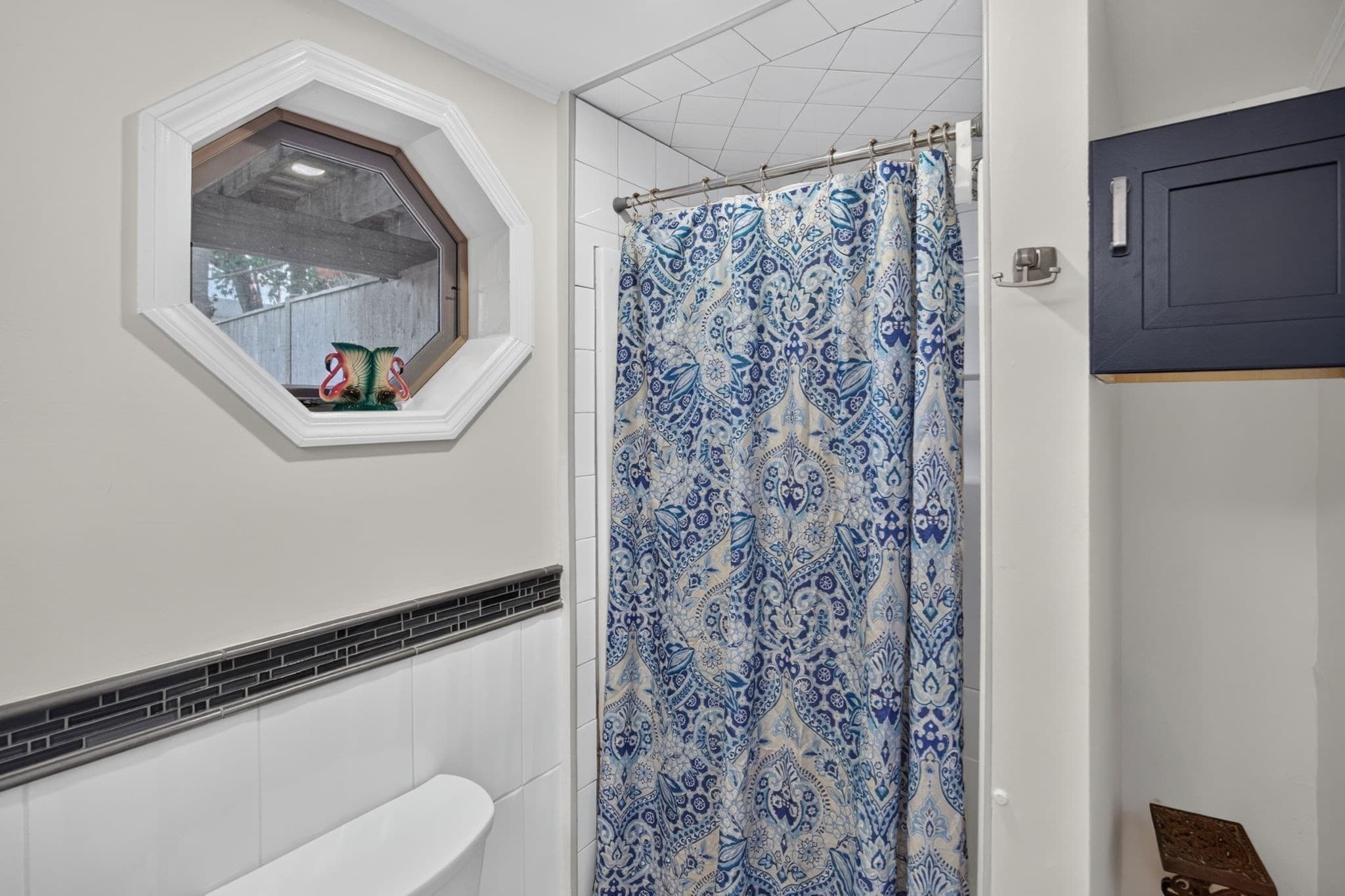 Condominium at 25 Winthrop Street Unit 1, Provincetown MA 02657, photo 21 of 28