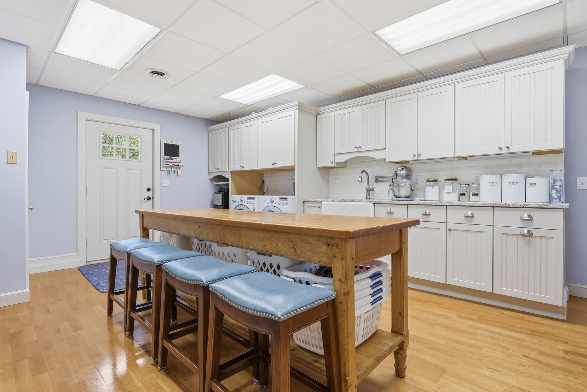 Single Family Residence at 75 Concord Road, Chelmsford MA 01824, photo 13 of 42