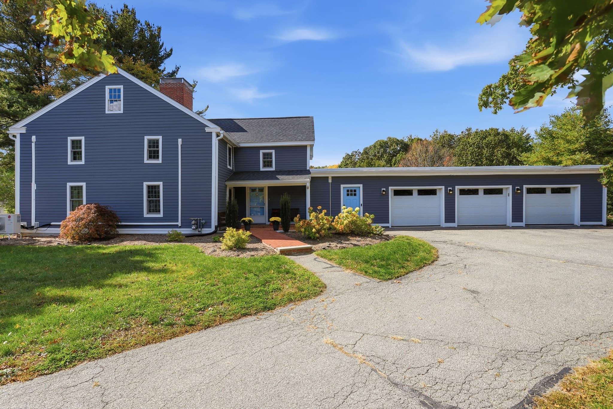 75 Concord Road, Chelmsford MA 01824
