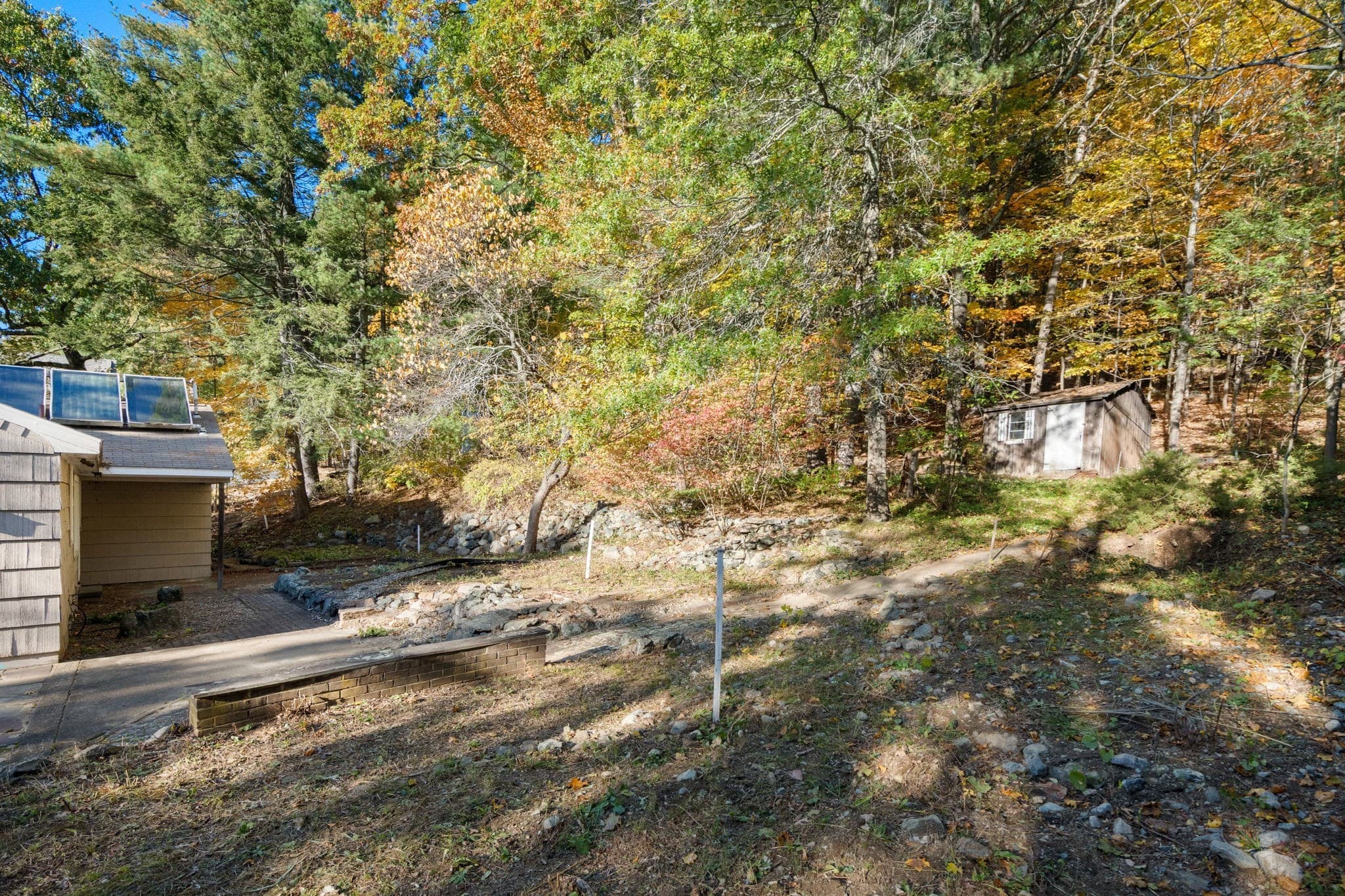 Single Family Residence at 6 Overlook Dr, Weston MA 02493, photo 5 of 13