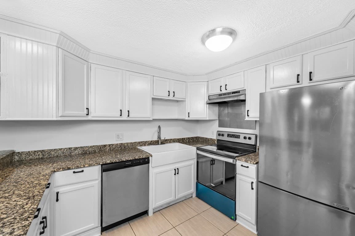 Condominium at 520 Talbot Ave # 4, Boston MA 02124, photo 6 of 13