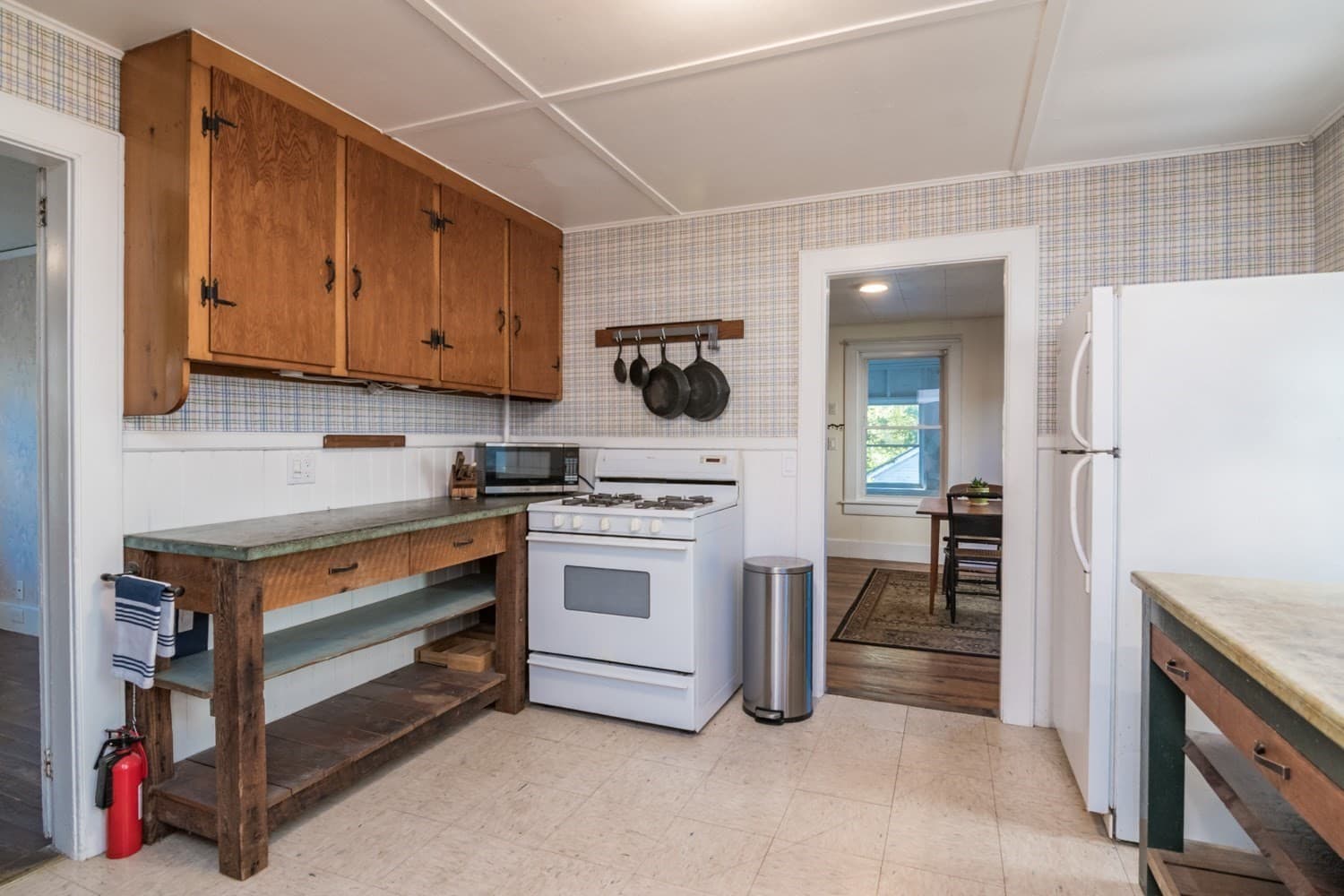 Single Family Residence at 17 Carpenters Ln, Greenfield MA 01301, photo 11 of 41